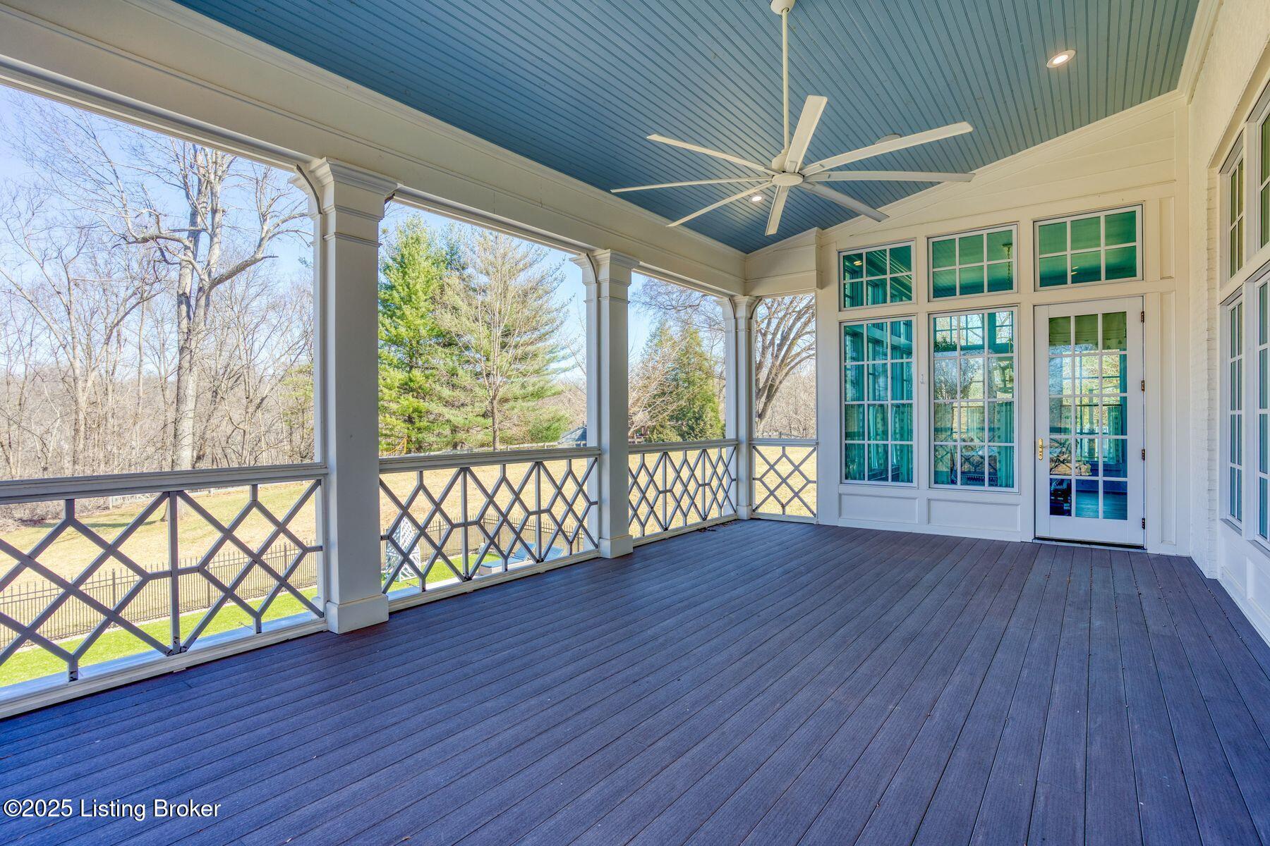 3159 Blackberry Hill Rd