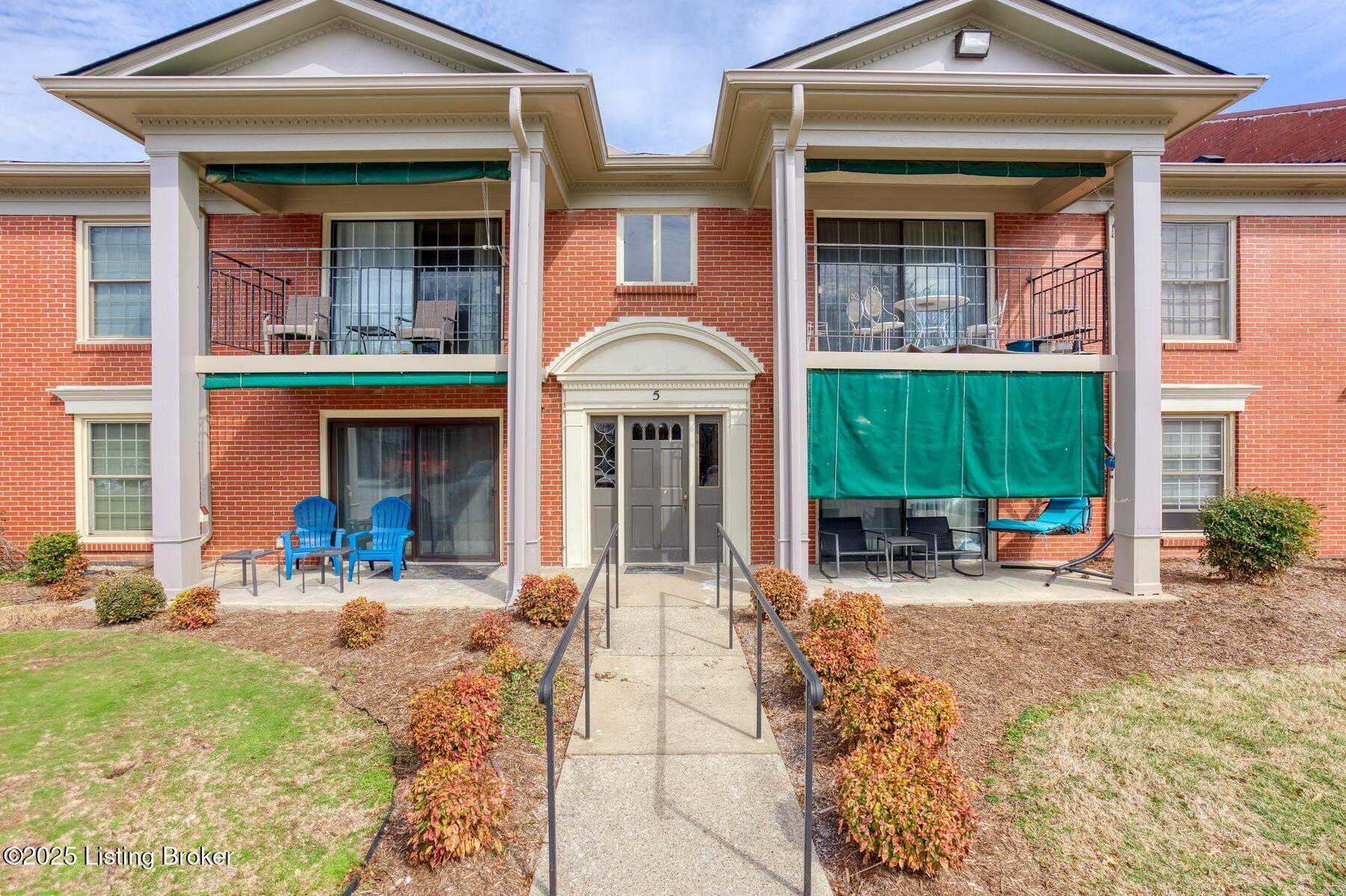 5 Dupont Way 7