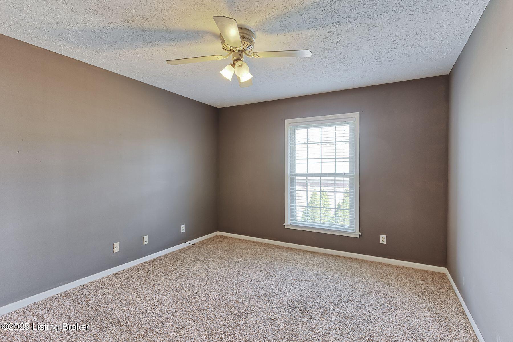 5 Dupont Way 7