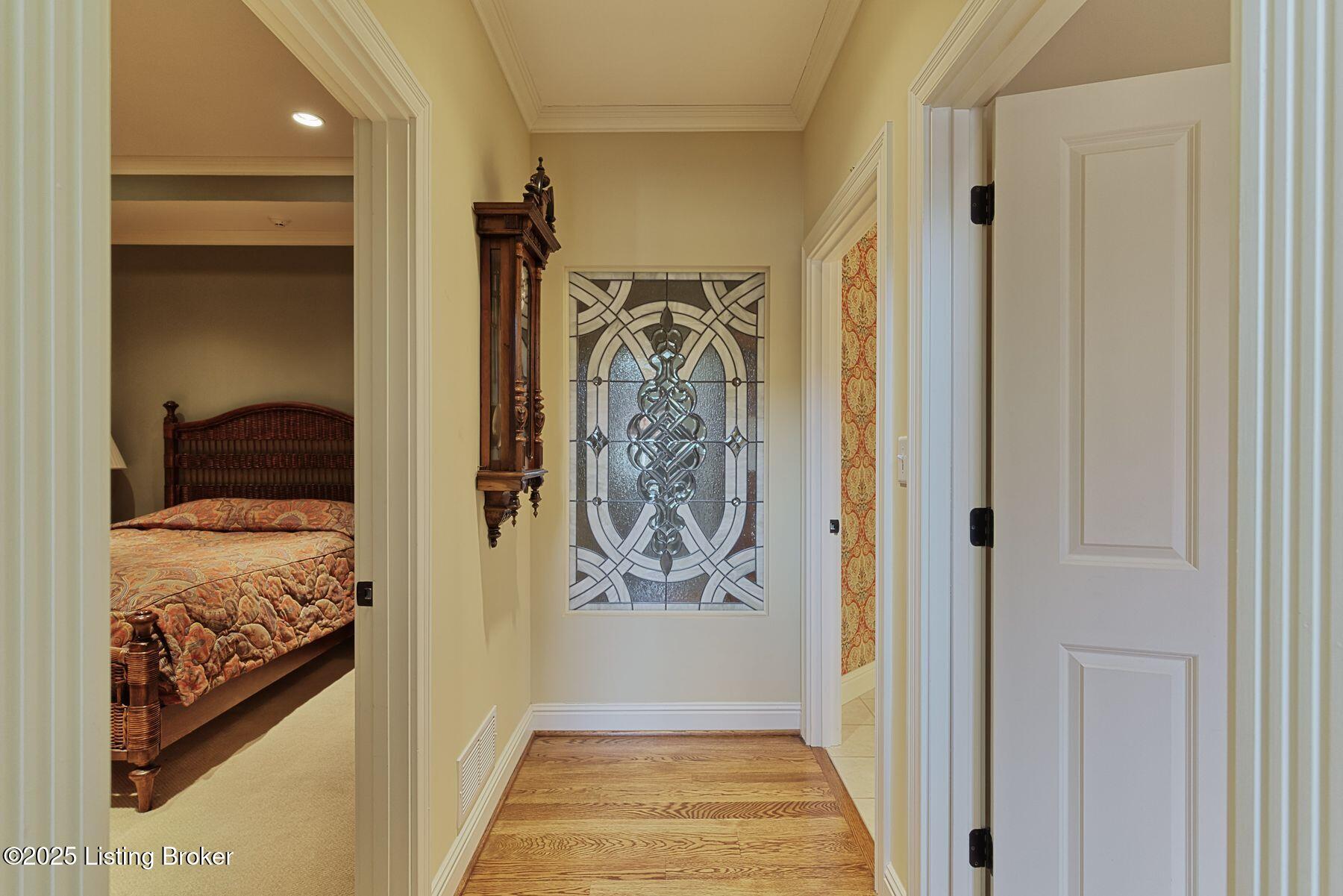 2711 Alia Cir