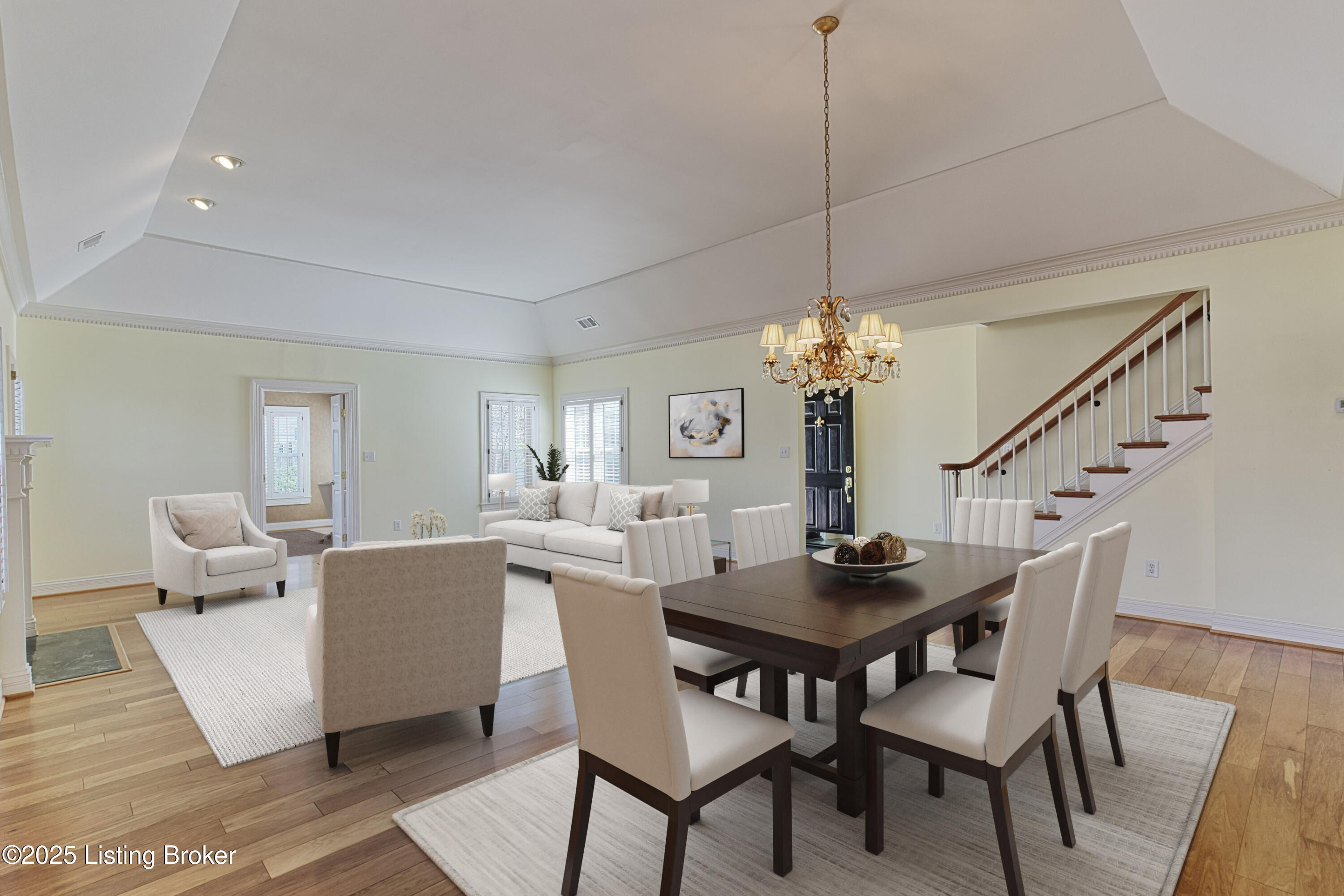 5916 Ashwood Bluff Dr