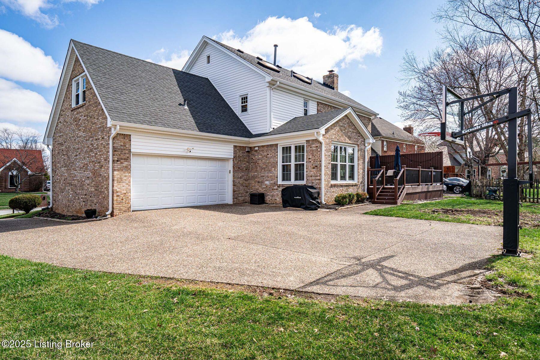2820 Woods Club Rd