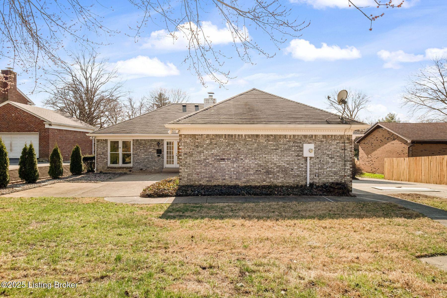 1911 Bainbridge Row Dr