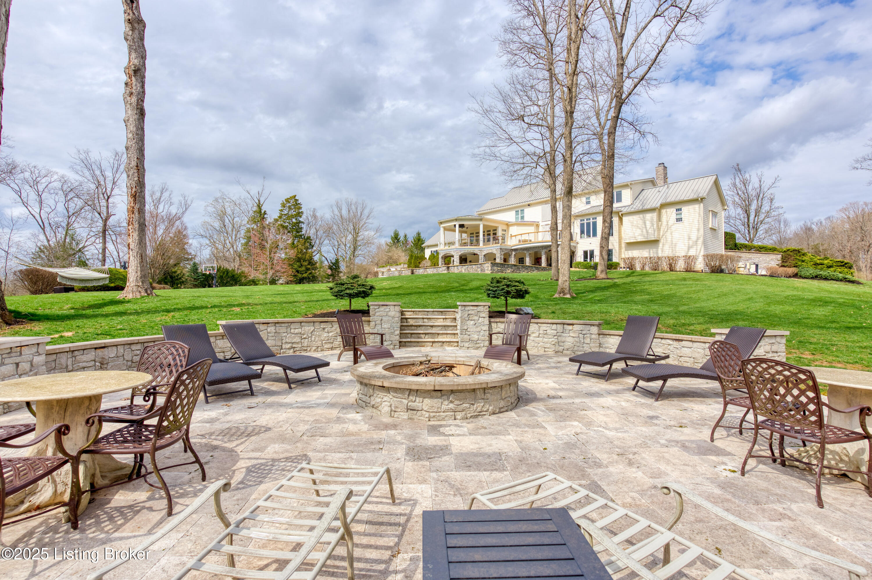 15200 Beckley Crossing Dr