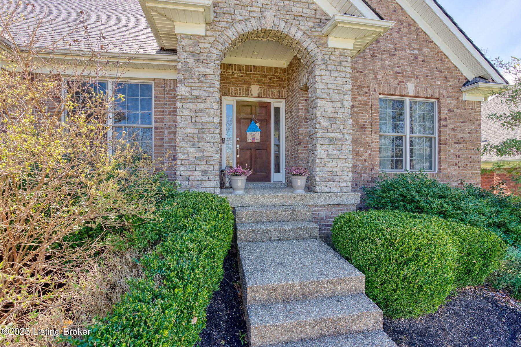 608 Davenport Dr