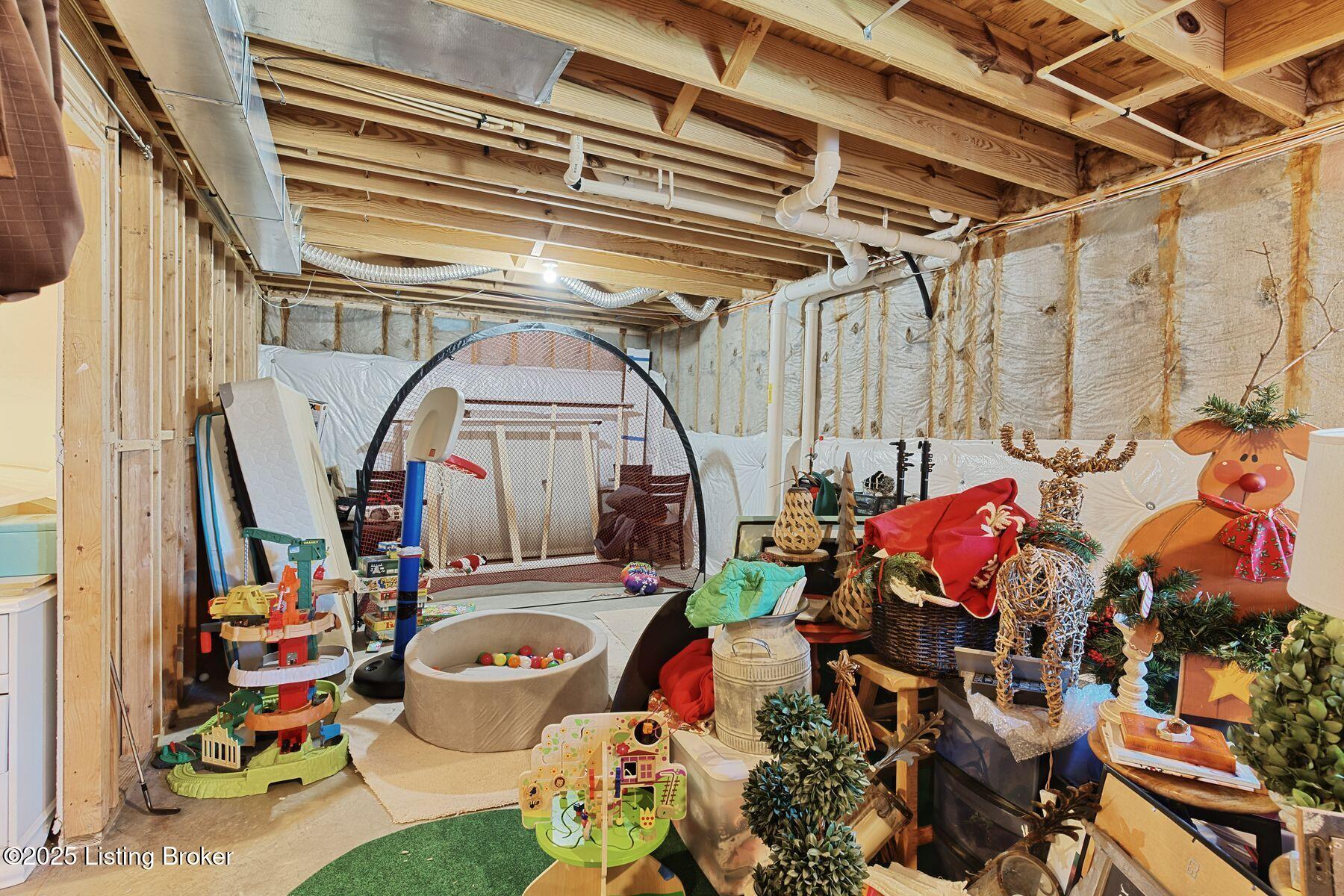 608 Davenport Dr
