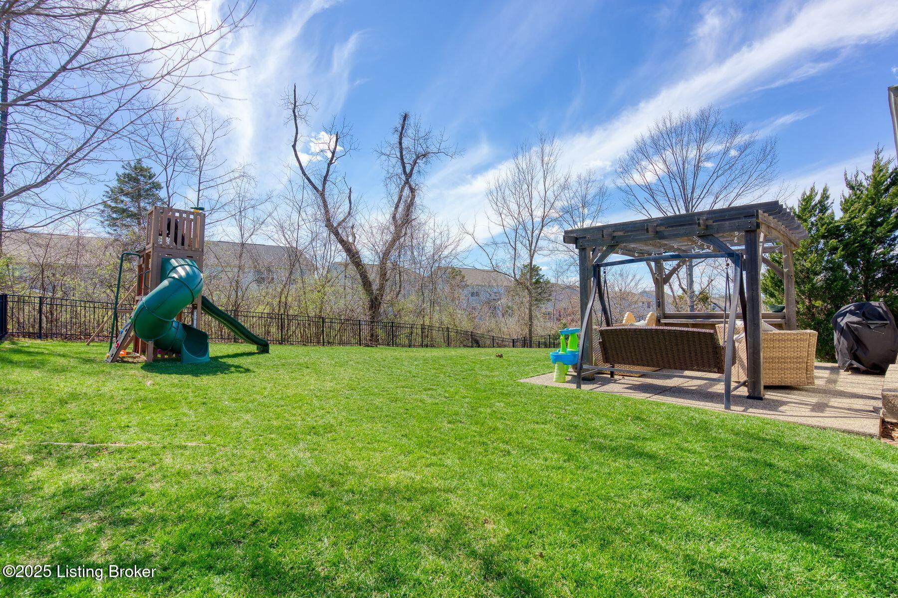 608 Davenport Dr