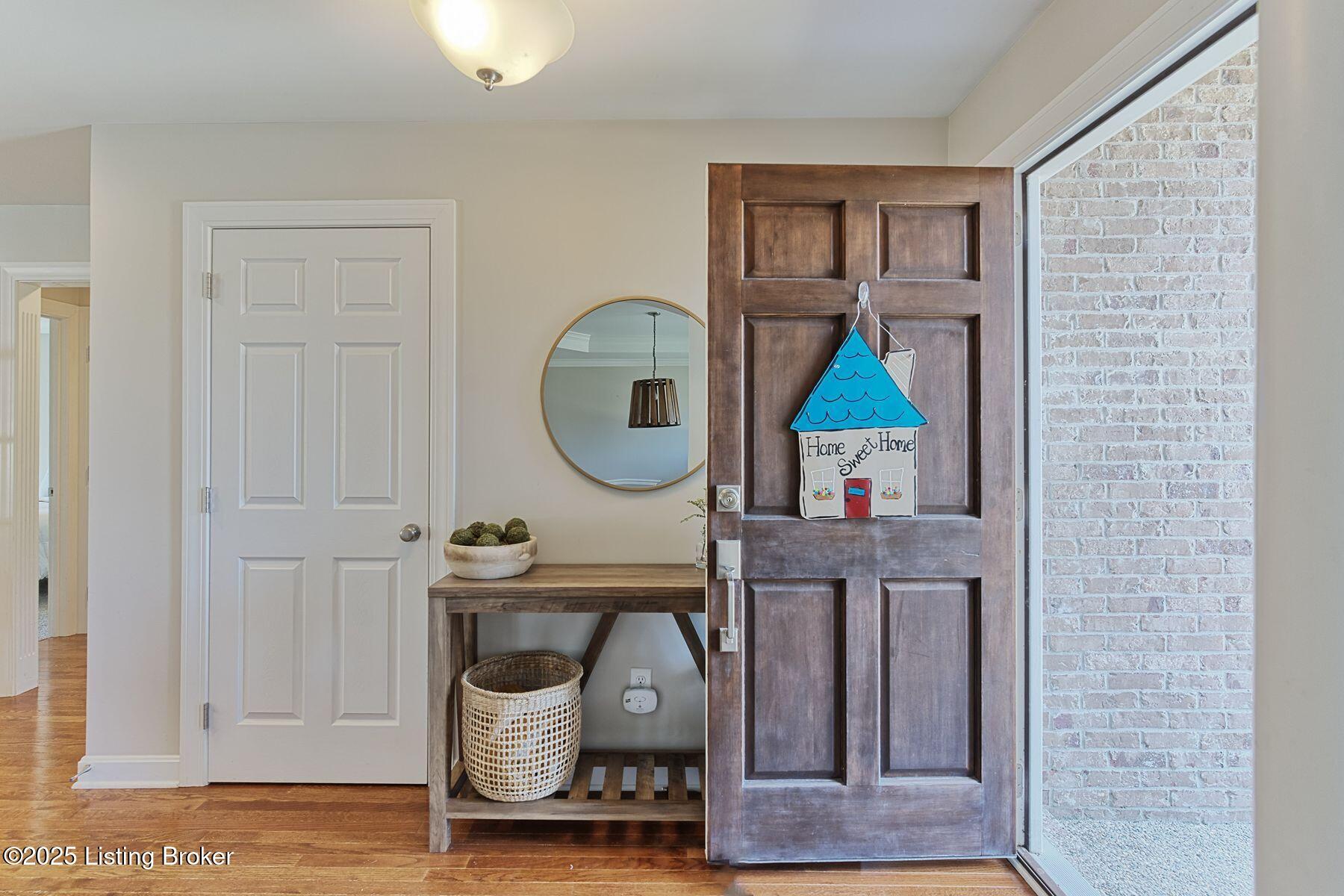 608 Davenport Dr