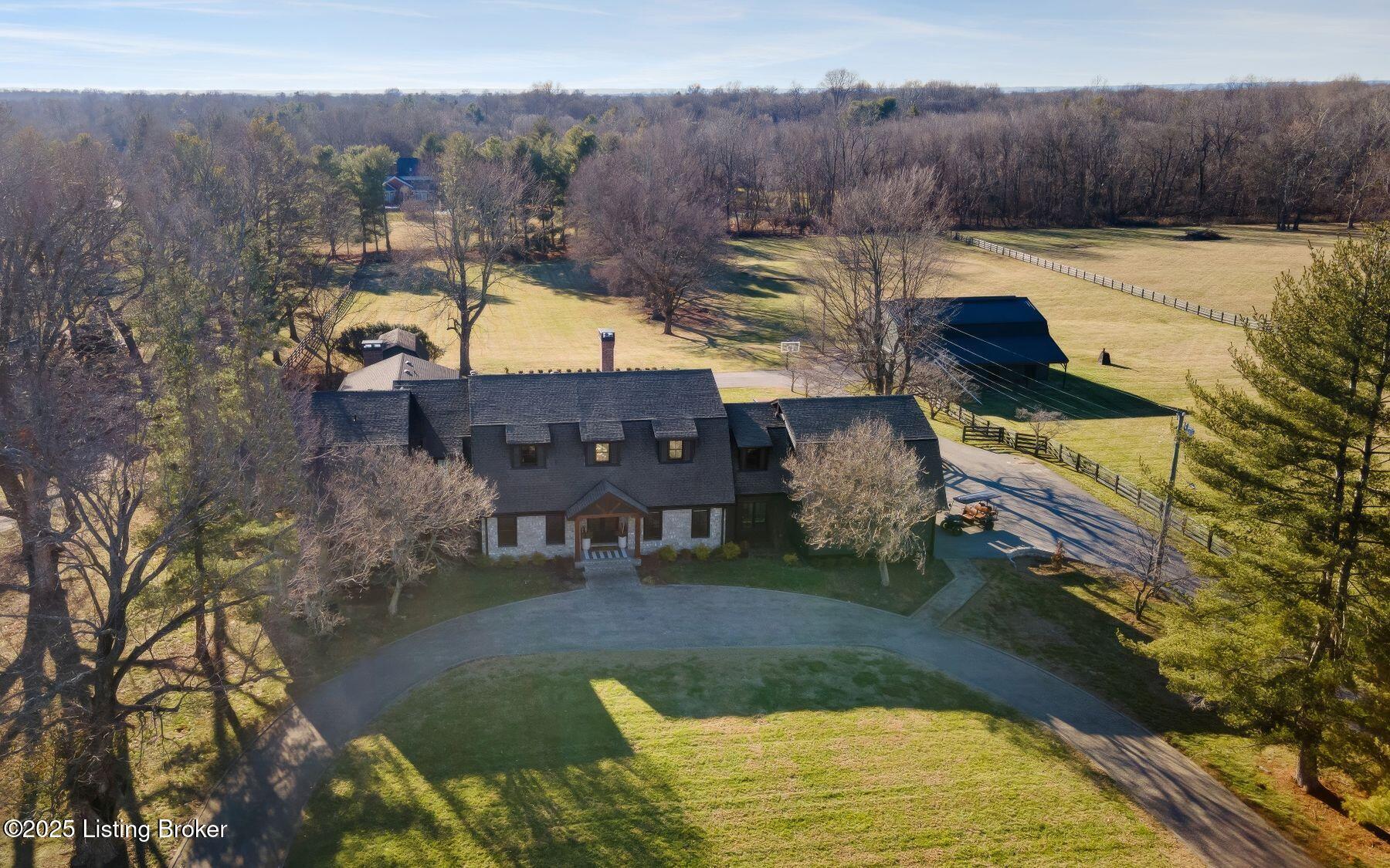 2704 Little Hills Ln