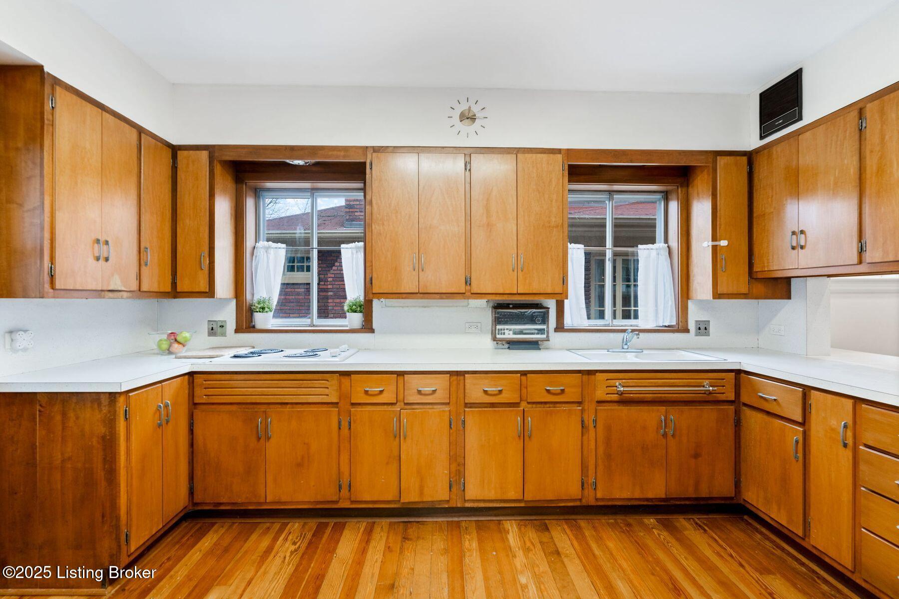 2061 Eastern Pkwy