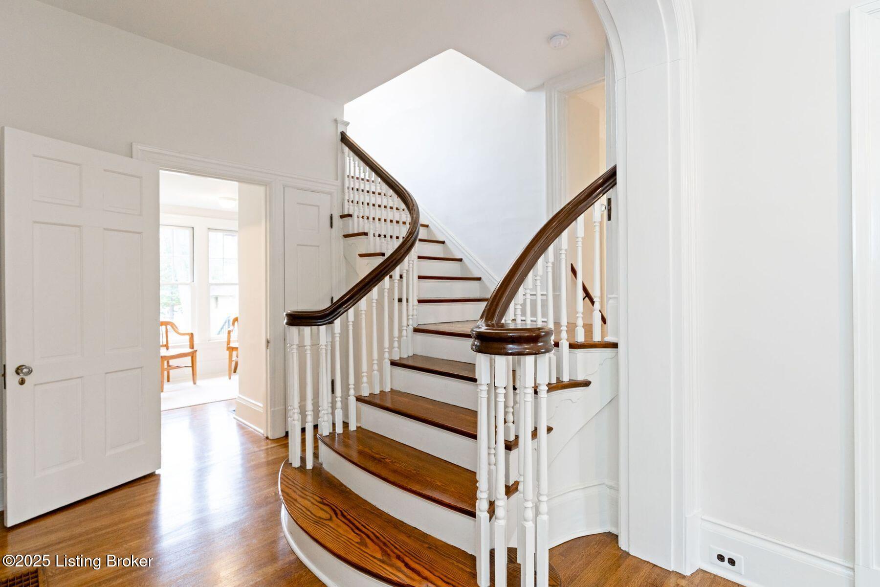 2061 Eastern Pkwy