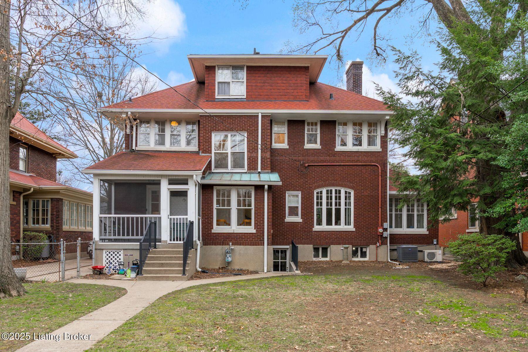 2061 Eastern Pkwy