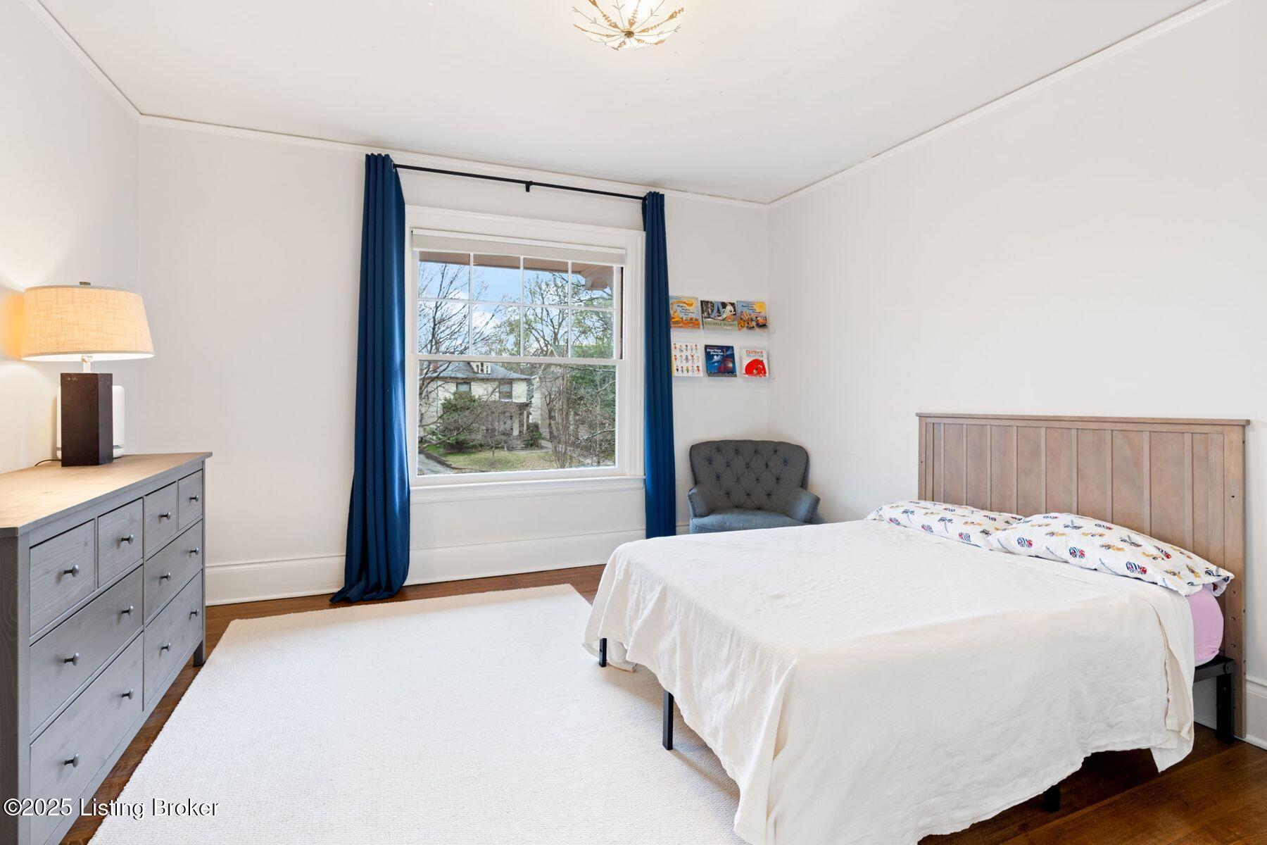 2061 Eastern Pkwy