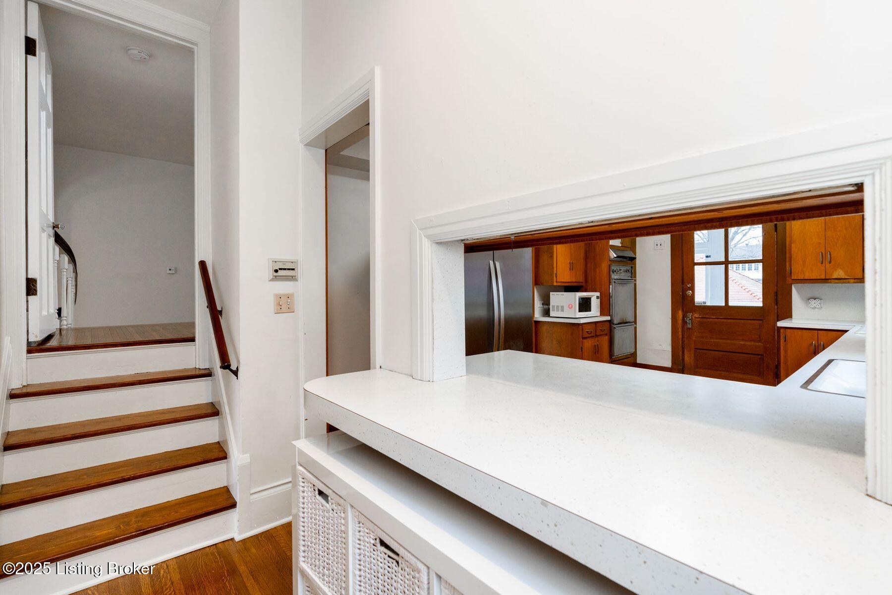 2061 Eastern Pkwy