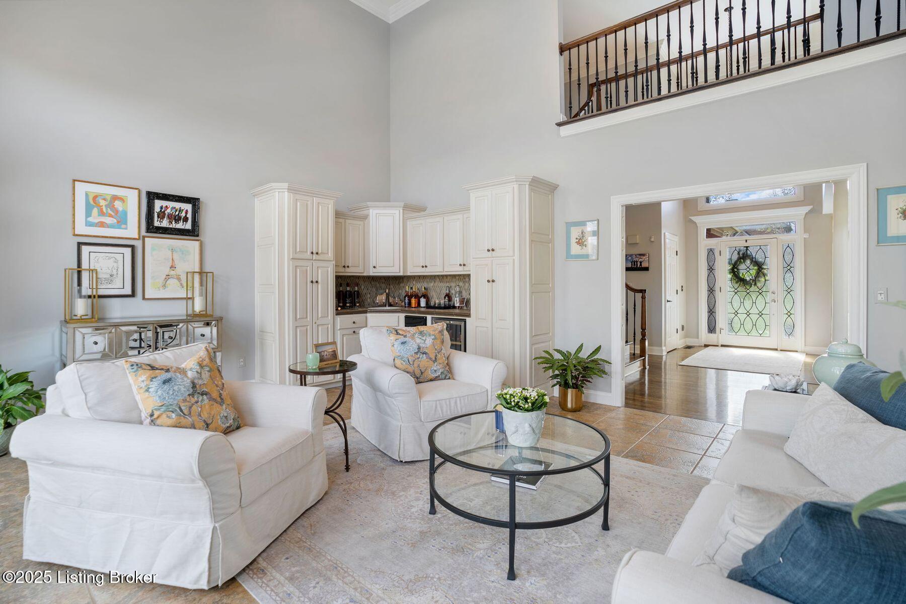 12723 Crestmoor Cir