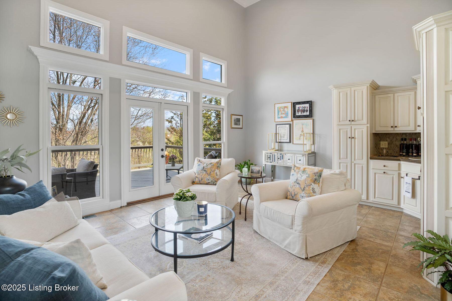 12723 Crestmoor Cir