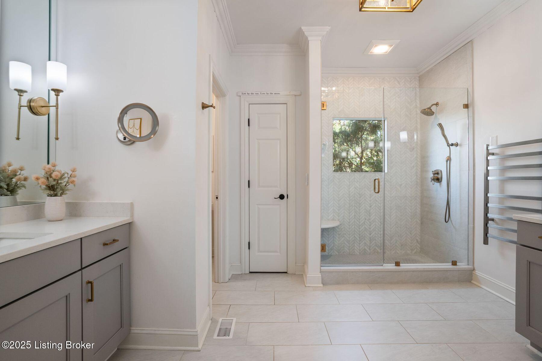 12723 Crestmoor Cir