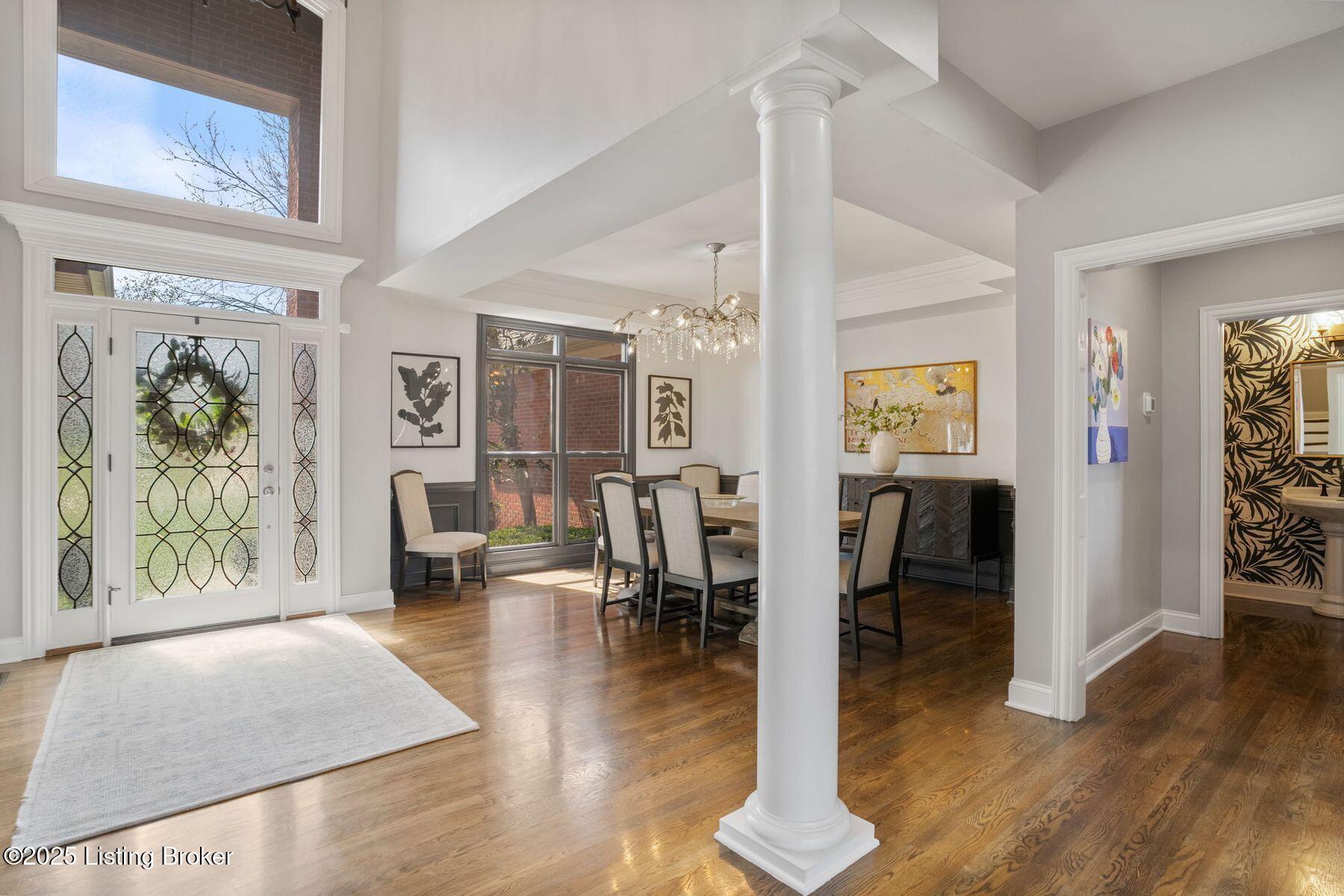 12723 Crestmoor Cir