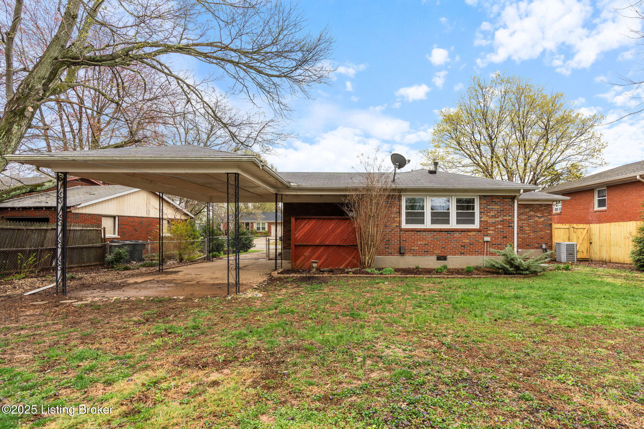 2606 Swing Dr