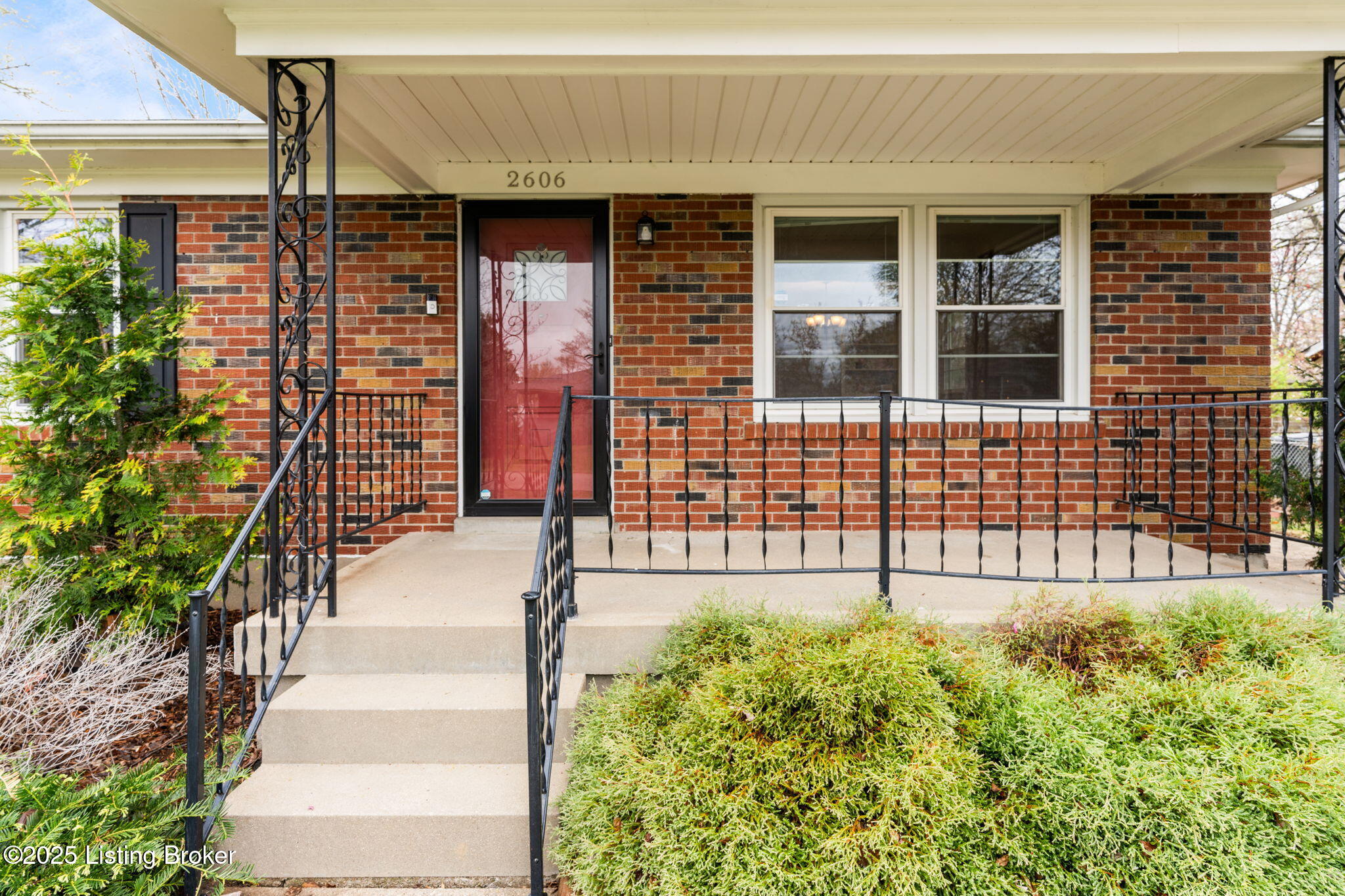 2606 Swing Dr