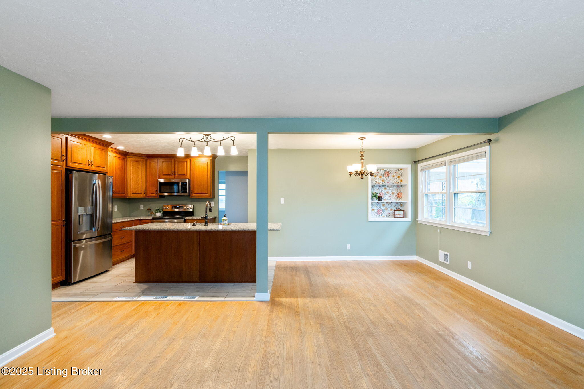 2606 Swing Dr