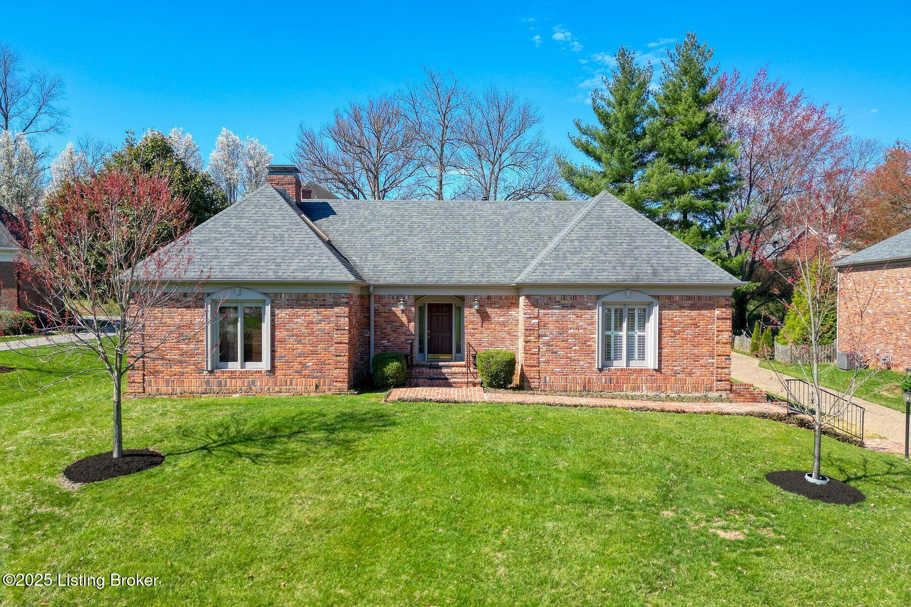 328 Blankenbaker Ln