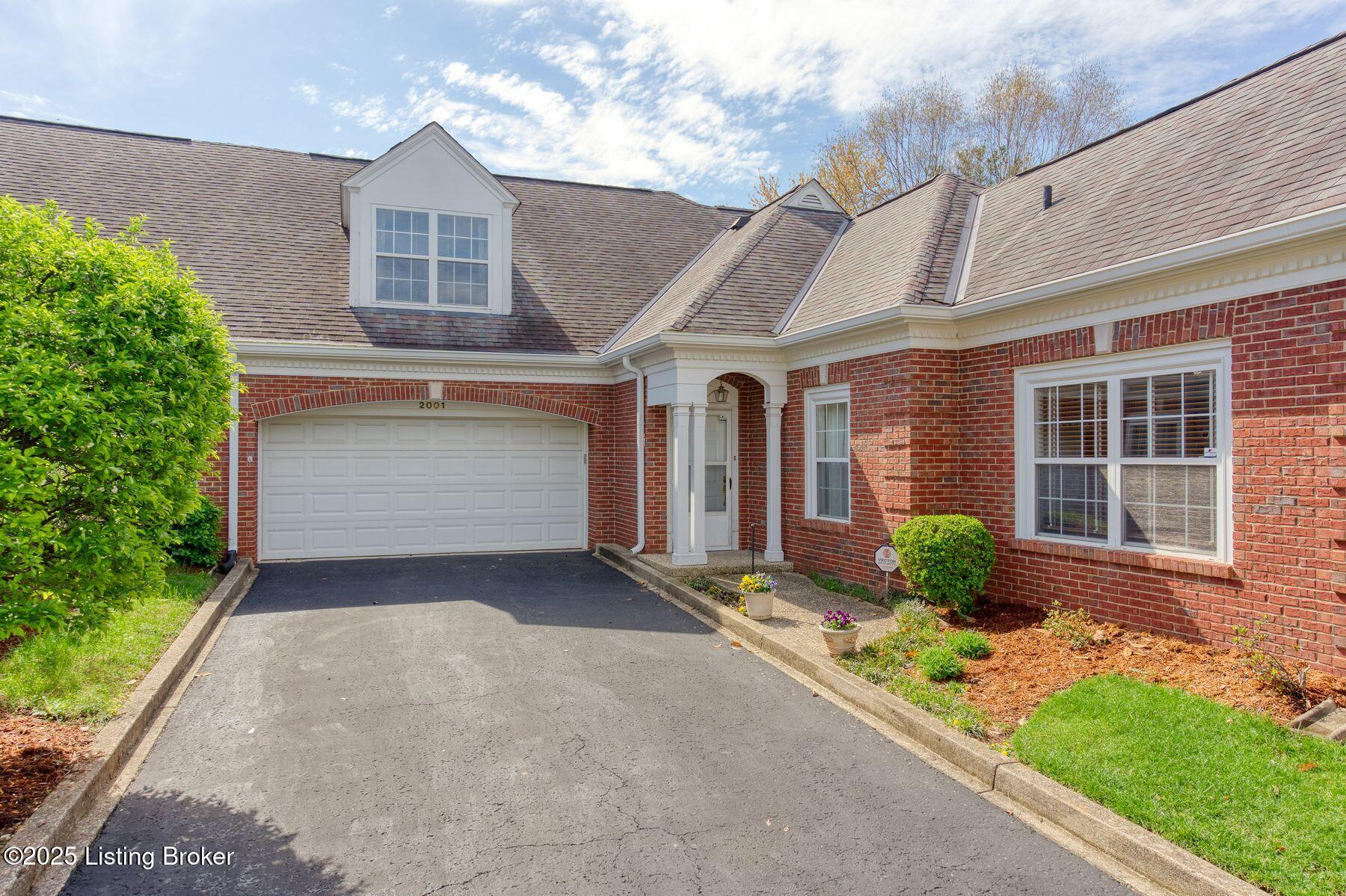 2001 Ashwood Bluff Ct