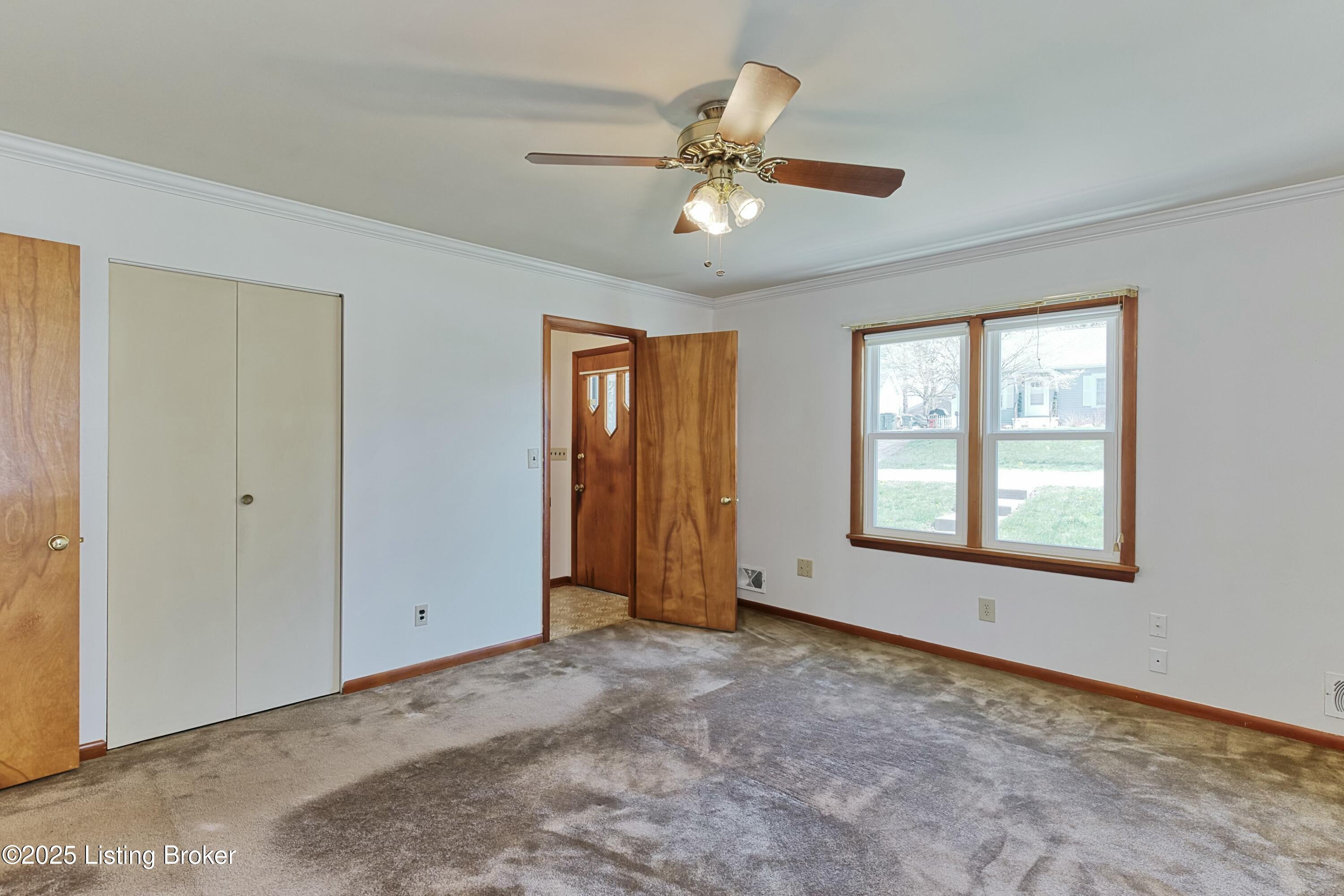 3212 Maple Rd