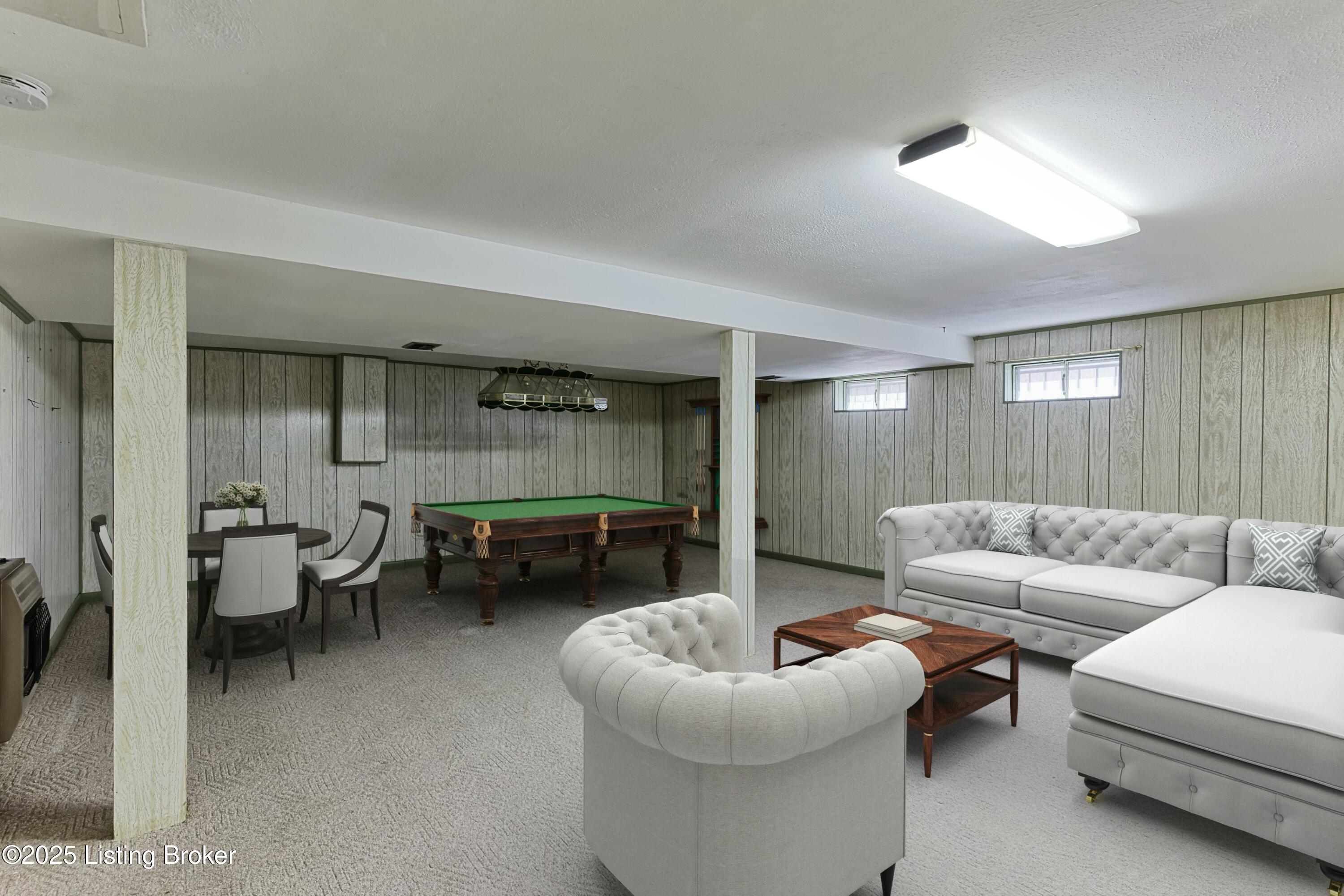 3212 Maple Rd