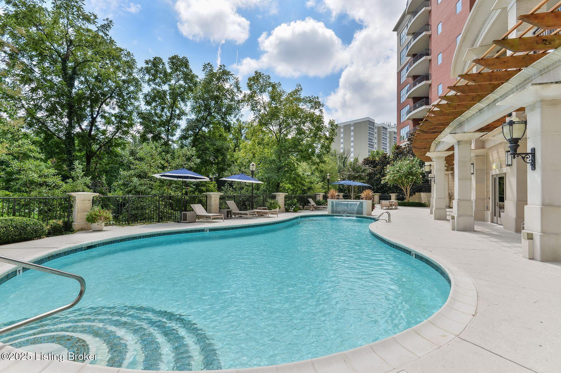 6600 Seminary Woods Pl P1