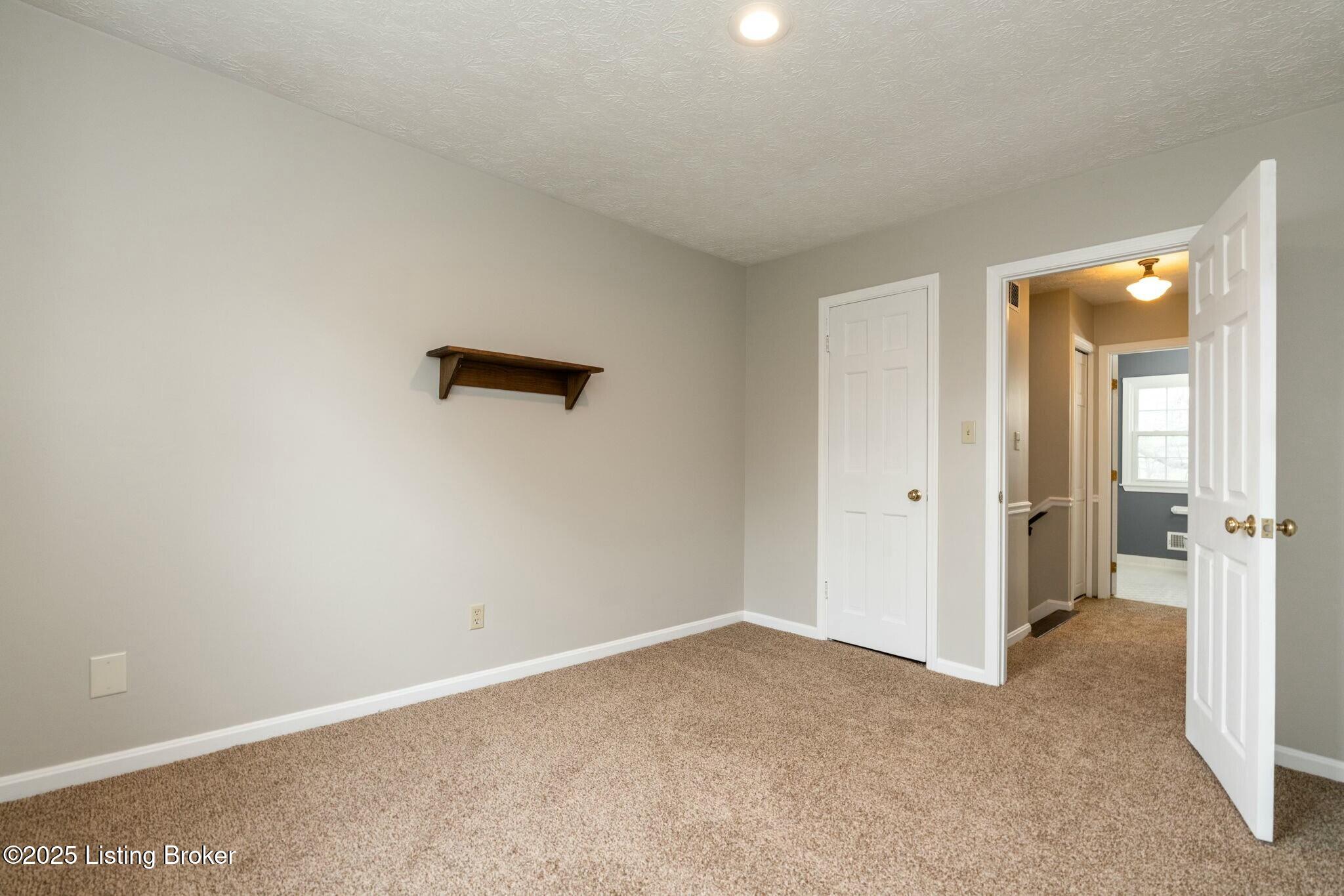 10111 Westwego Pl