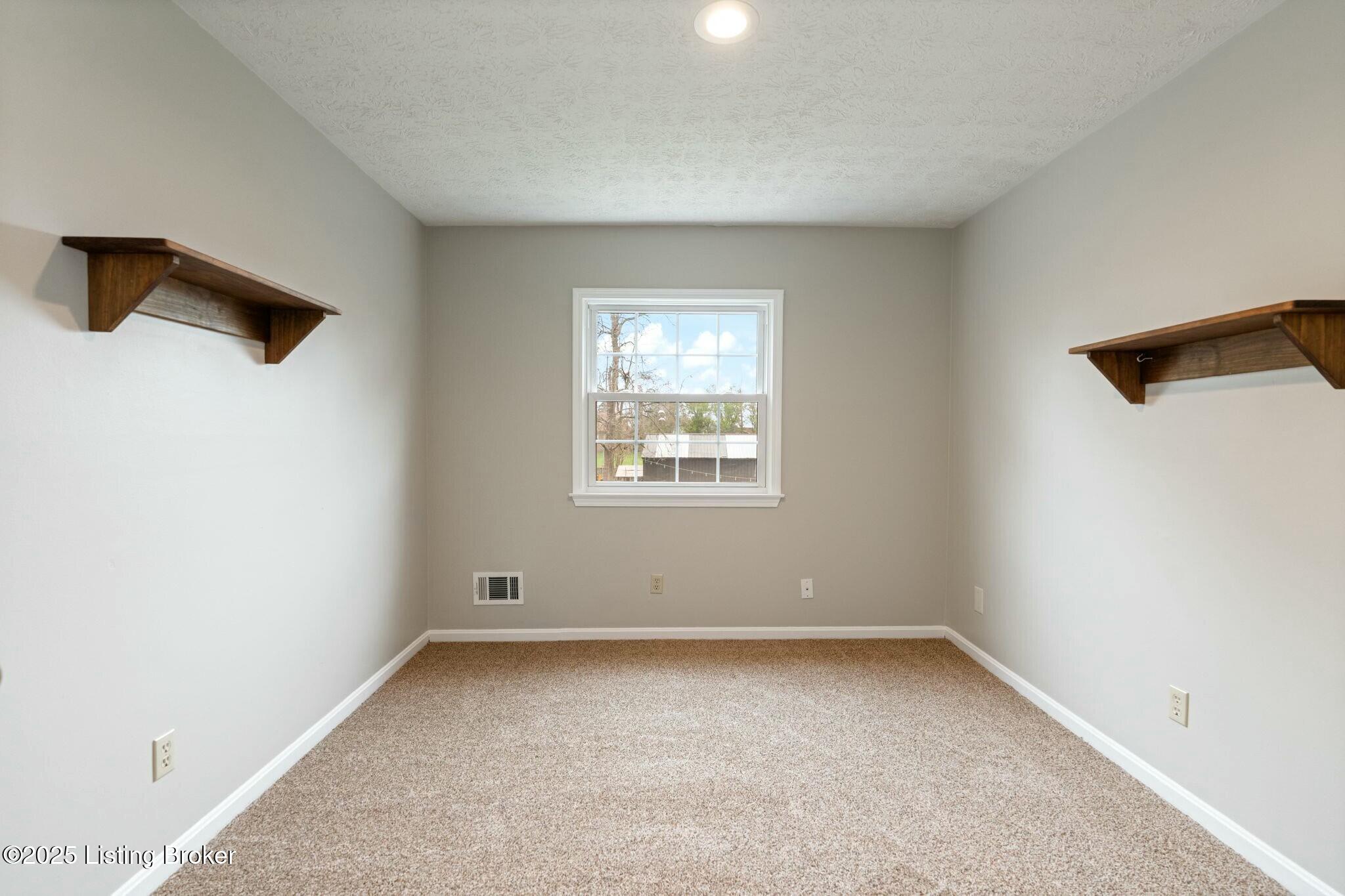 10111 Westwego Pl