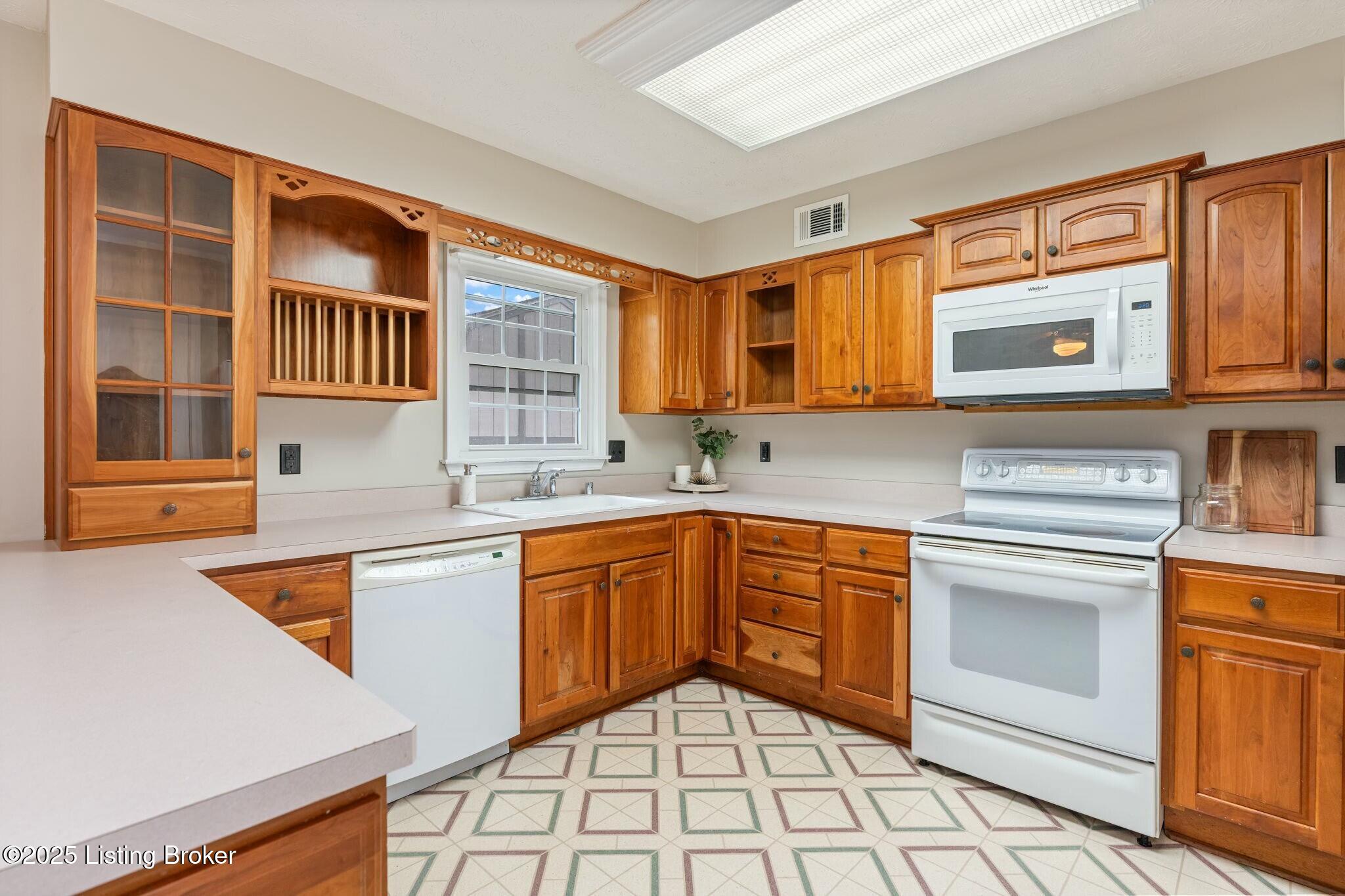 10111 Westwego Pl