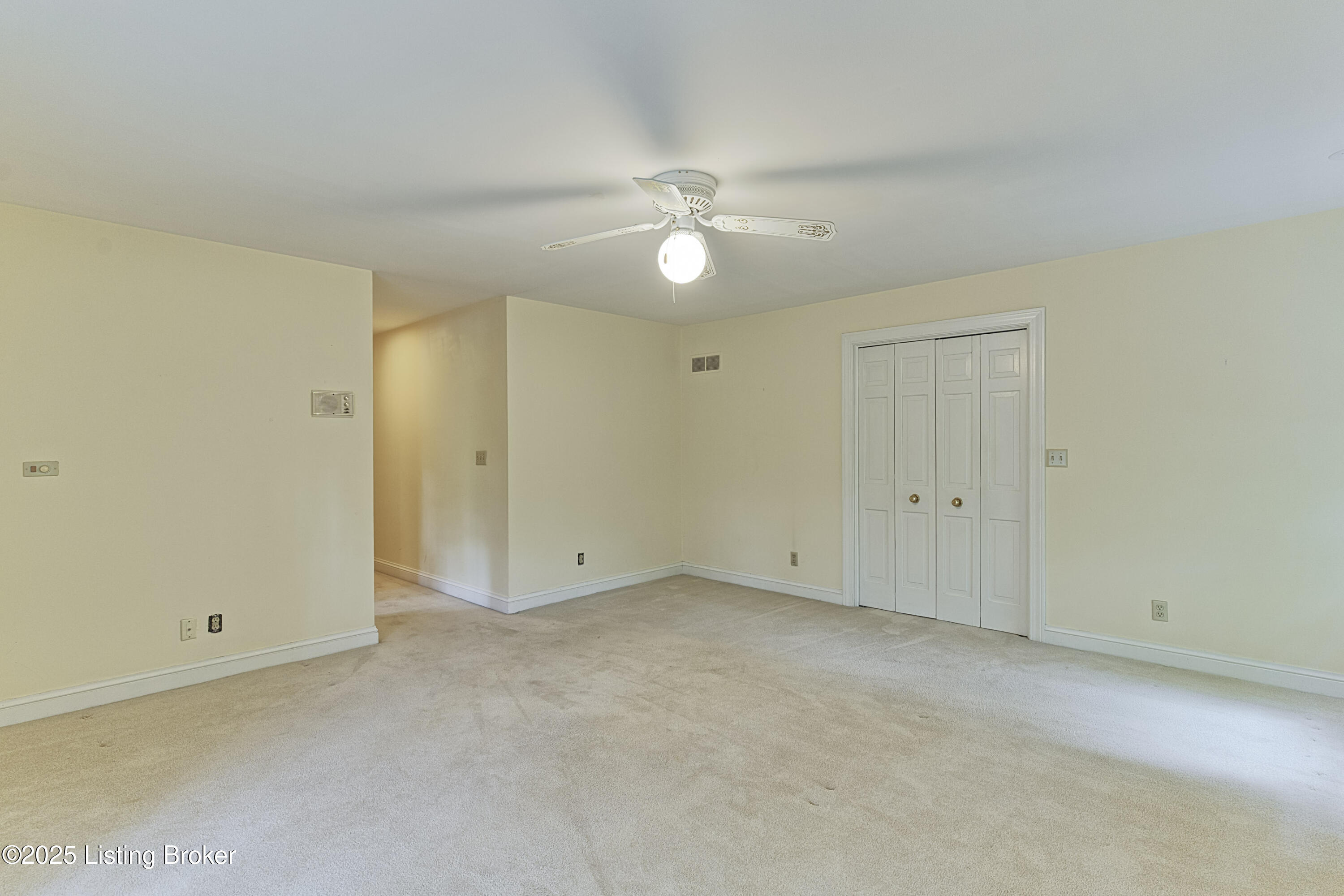 4102 Elmwood Ave