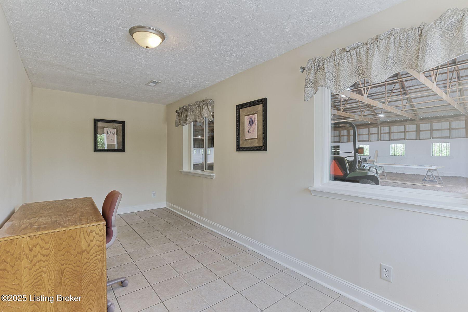 454 Veechdale Rd