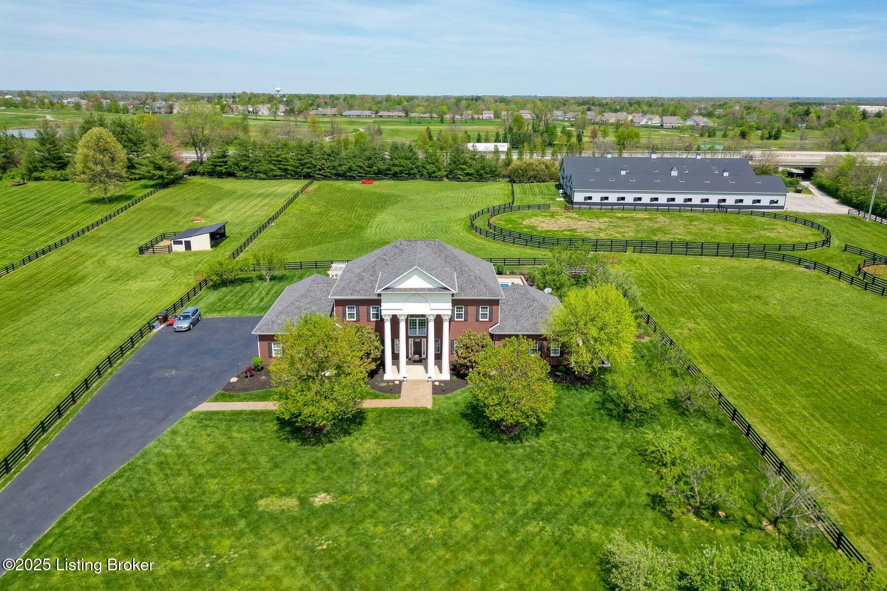 454 Veechdale Rd