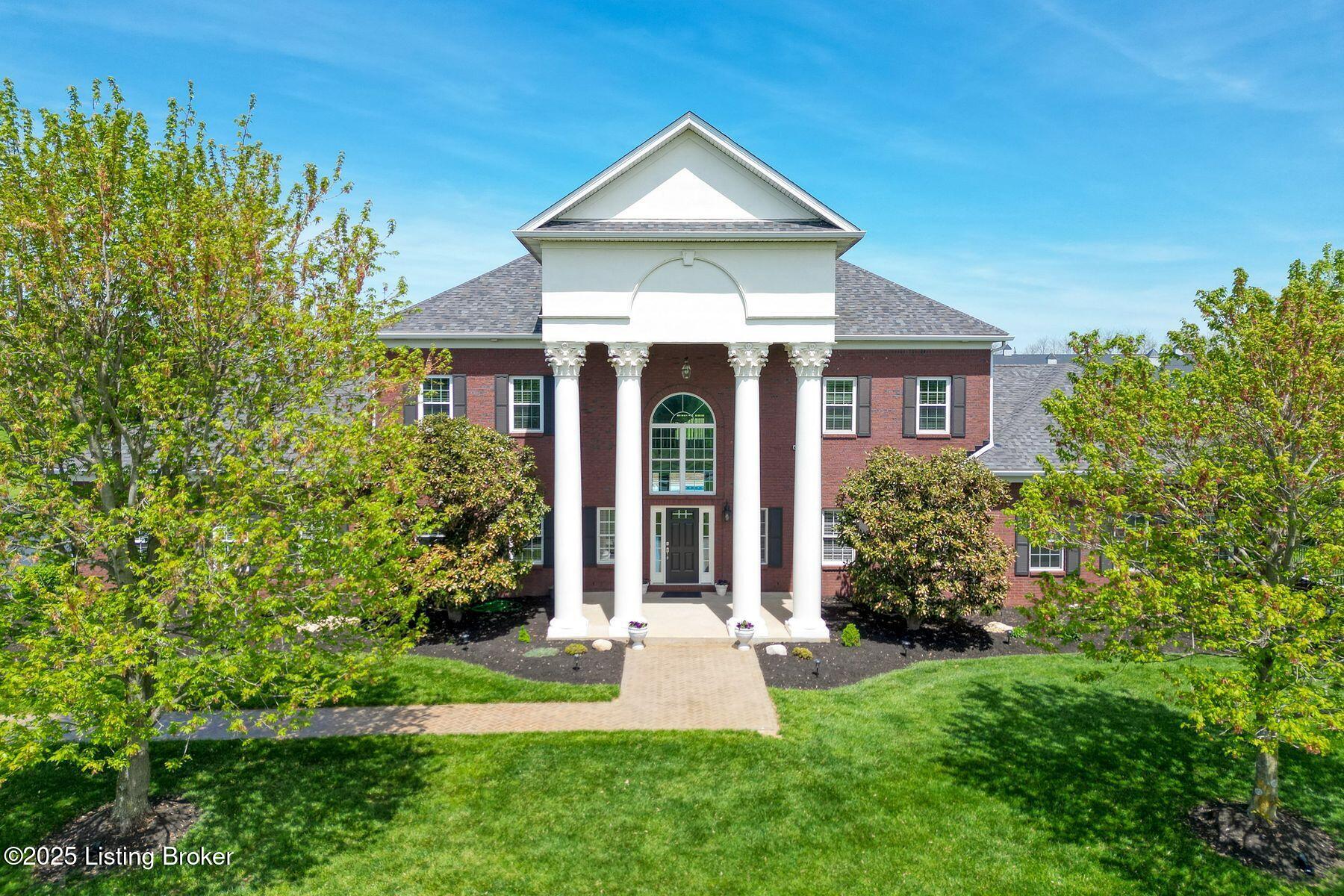 454 Veechdale Rd