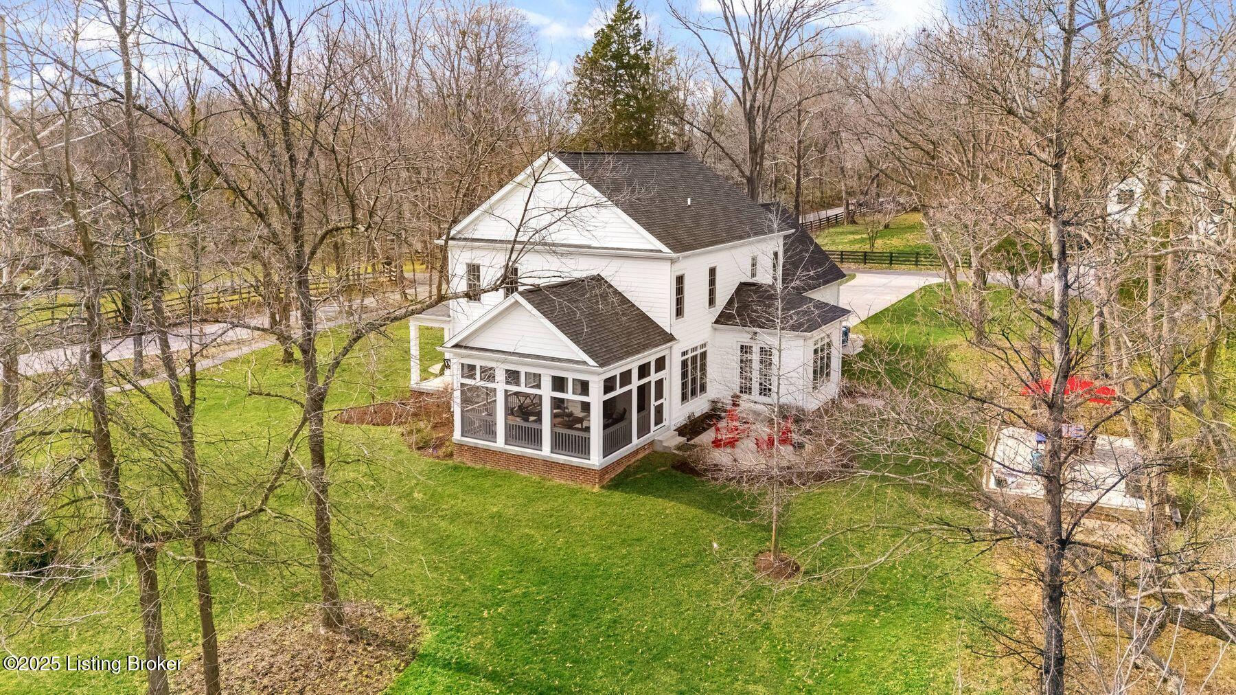 11801 Woodland Rd