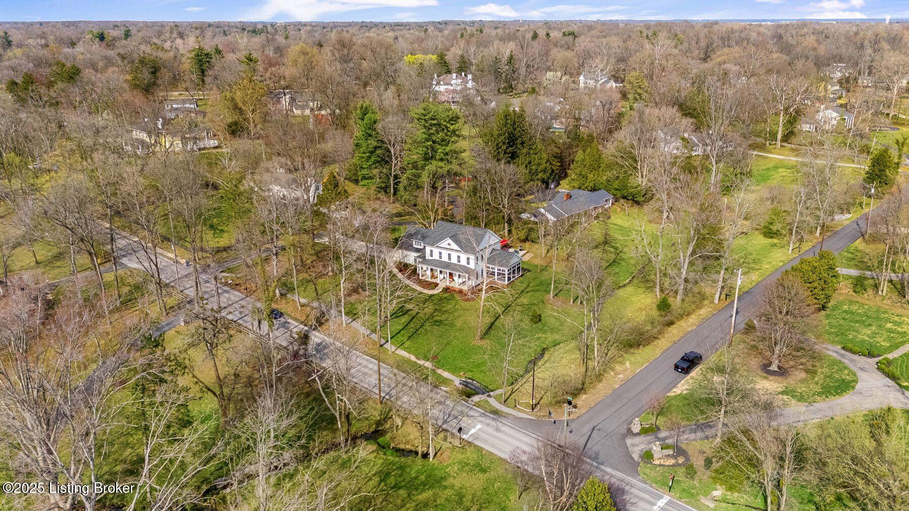 11801 Woodland Rd