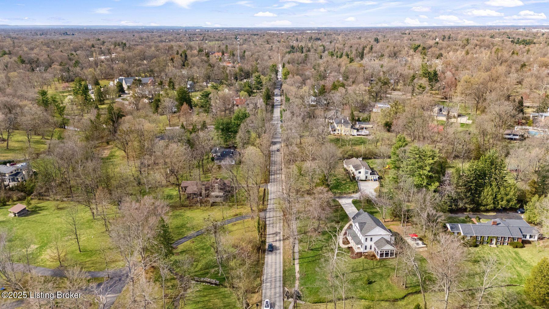 11801 Woodland Rd