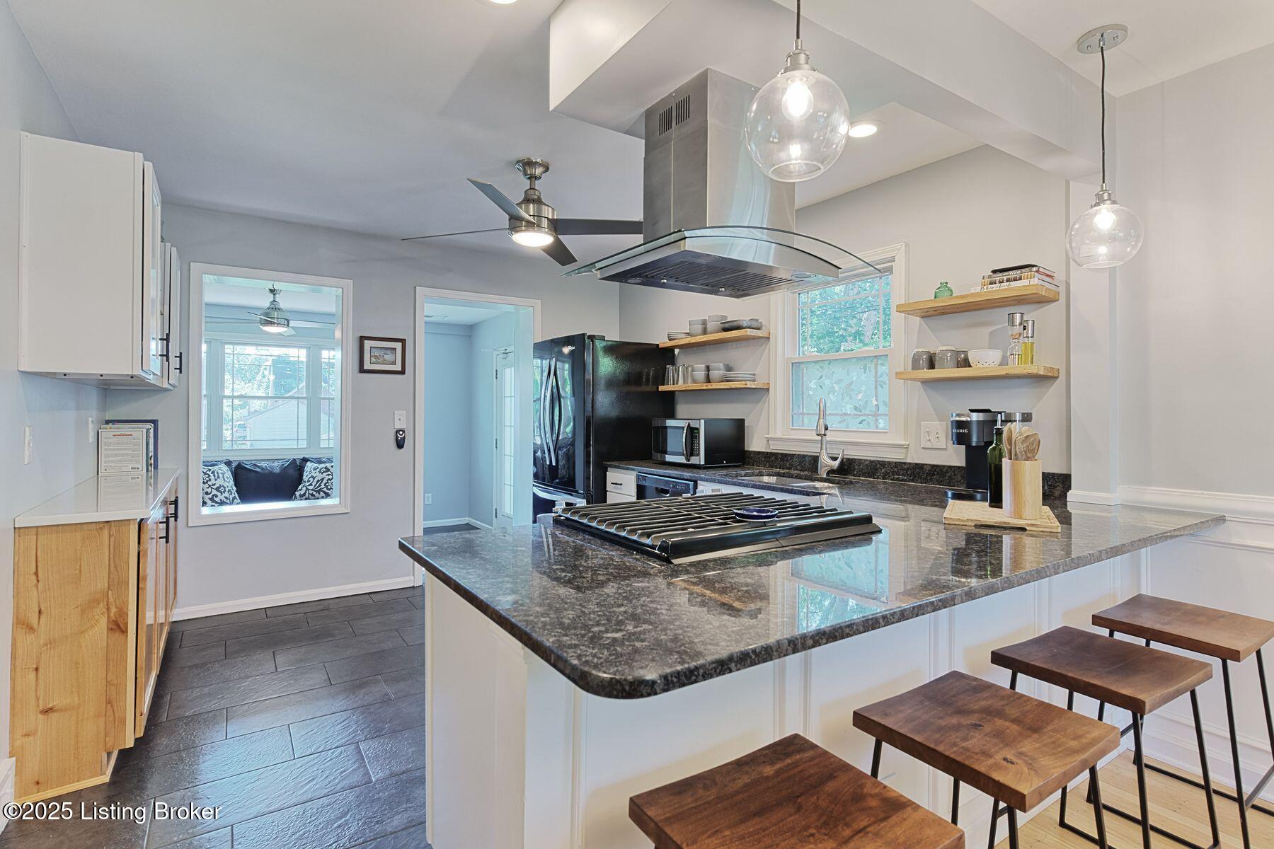209 Merriman Rd