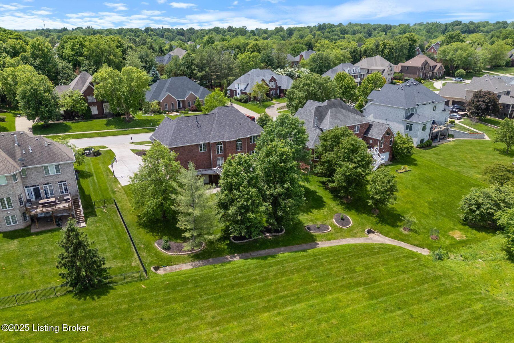 12711 Crestmoor Cir