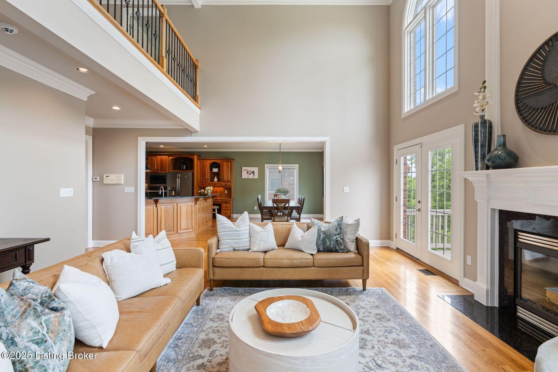 12711 Crestmoor Cir