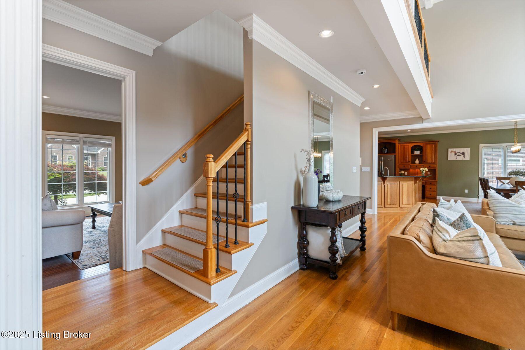 12711 Crestmoor Cir