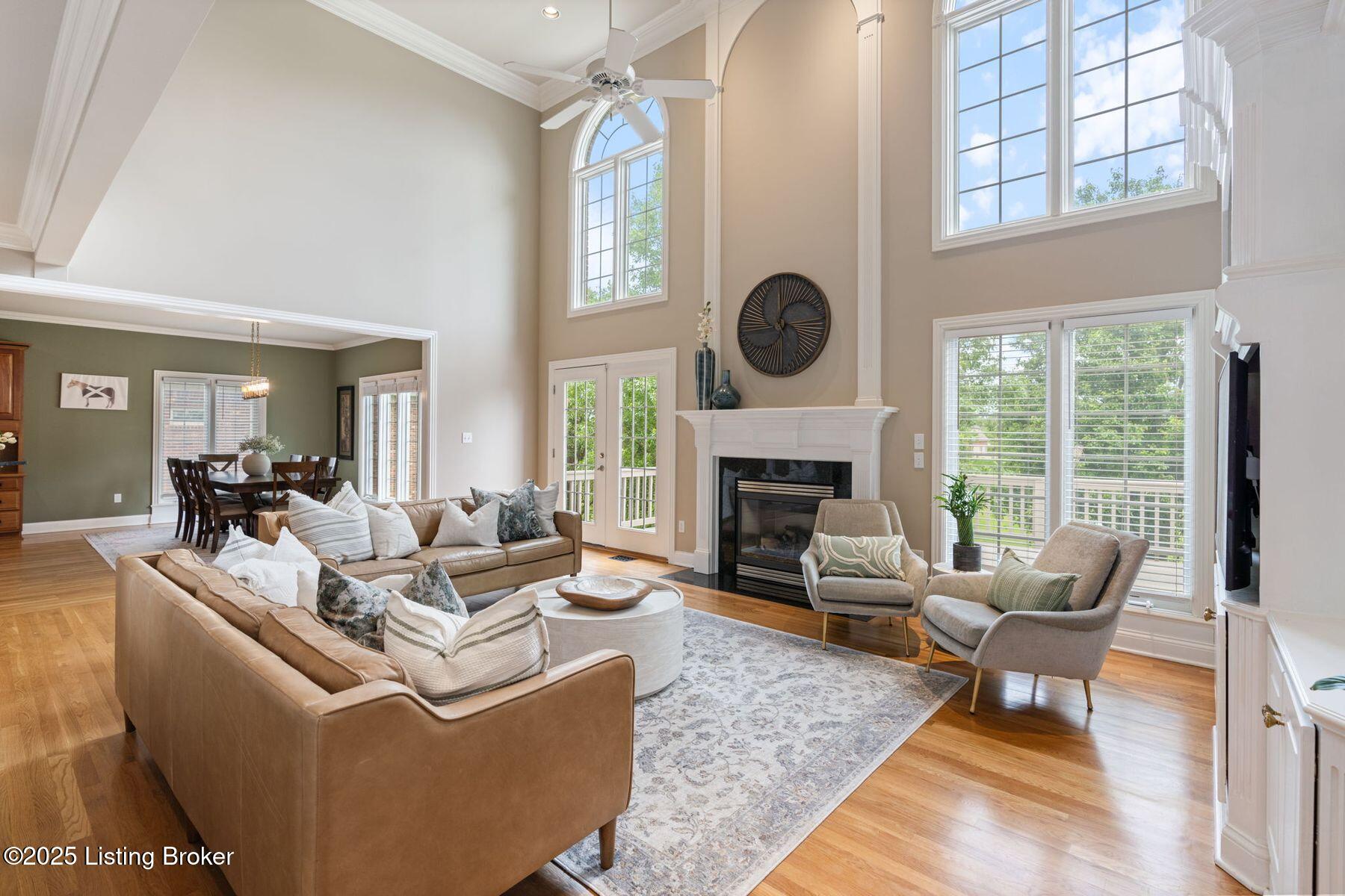 12711 Crestmoor Cir