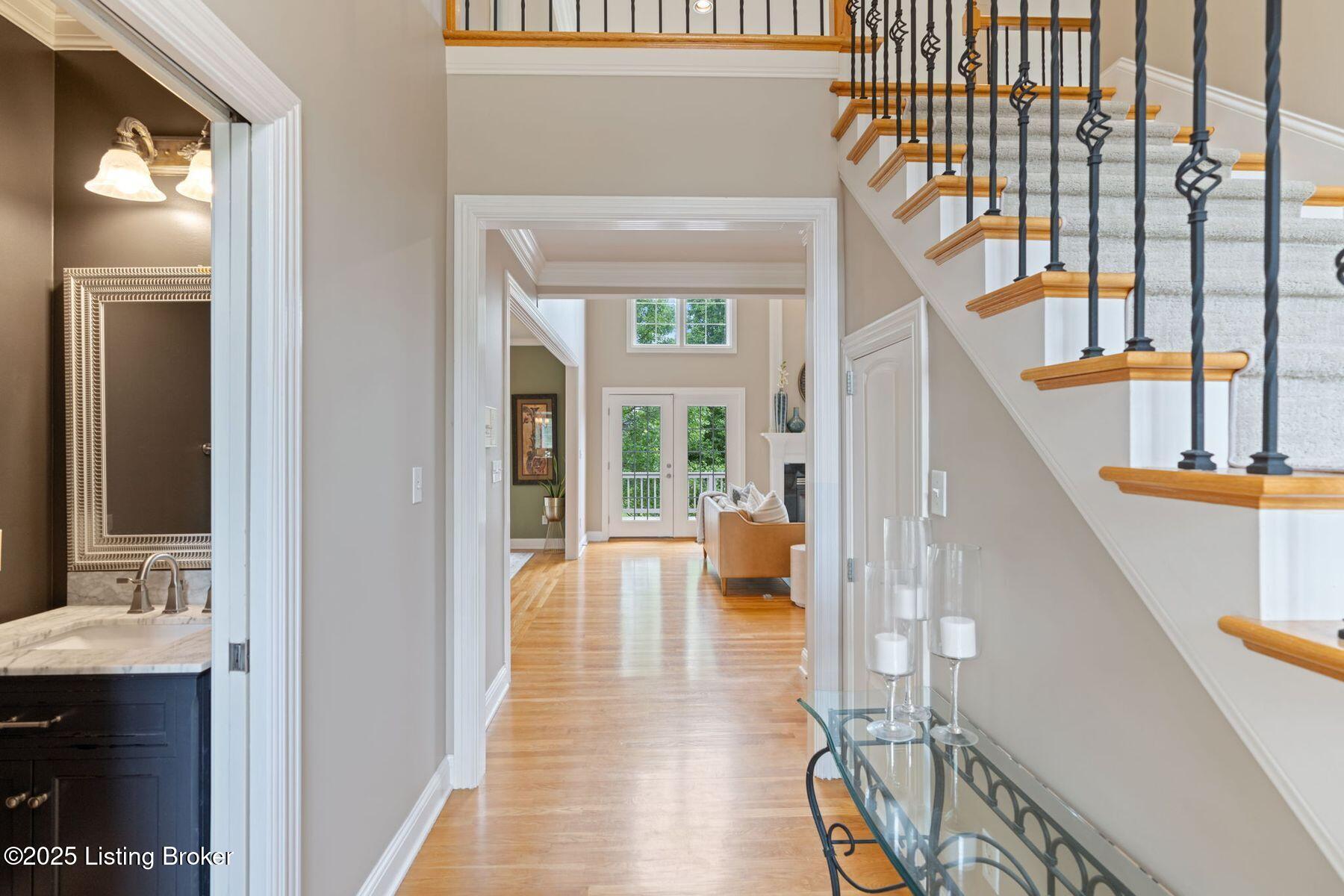 12711 Crestmoor Cir