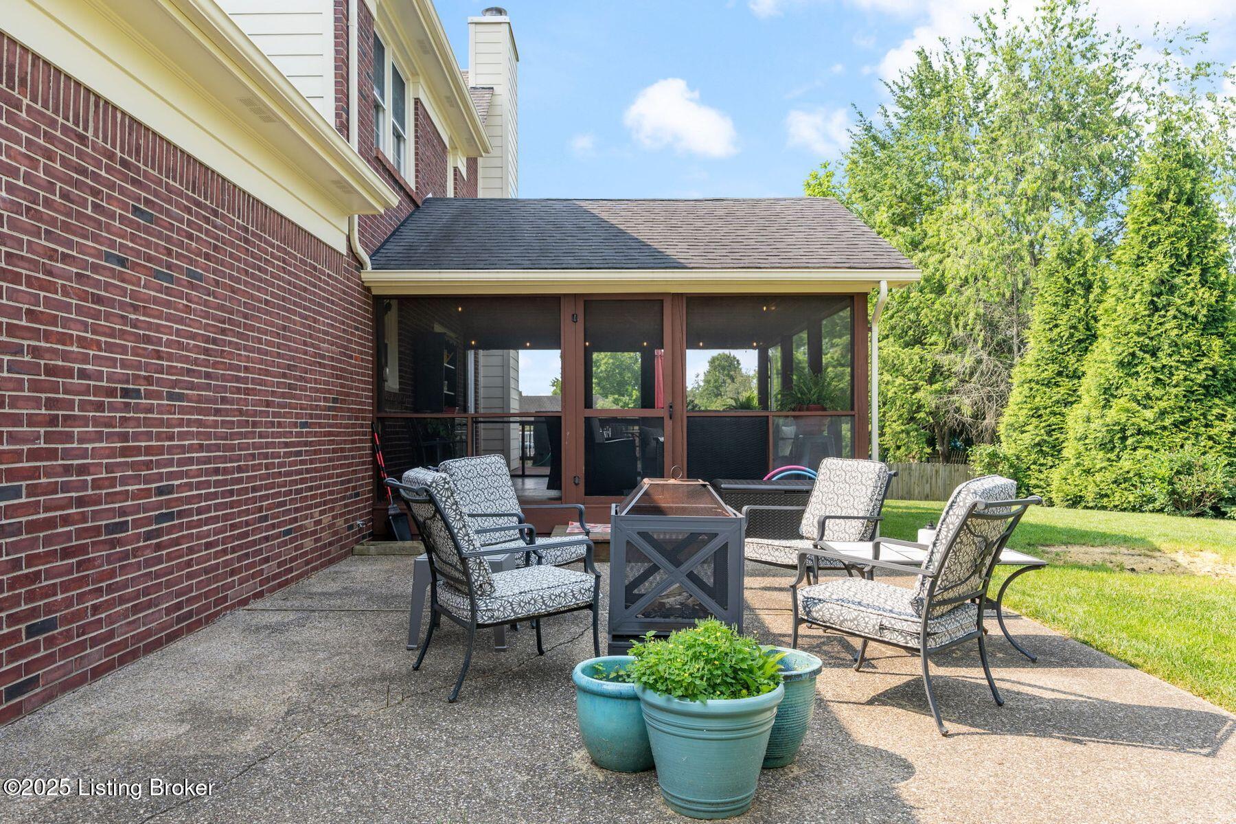 4002 Rock Bay Dr