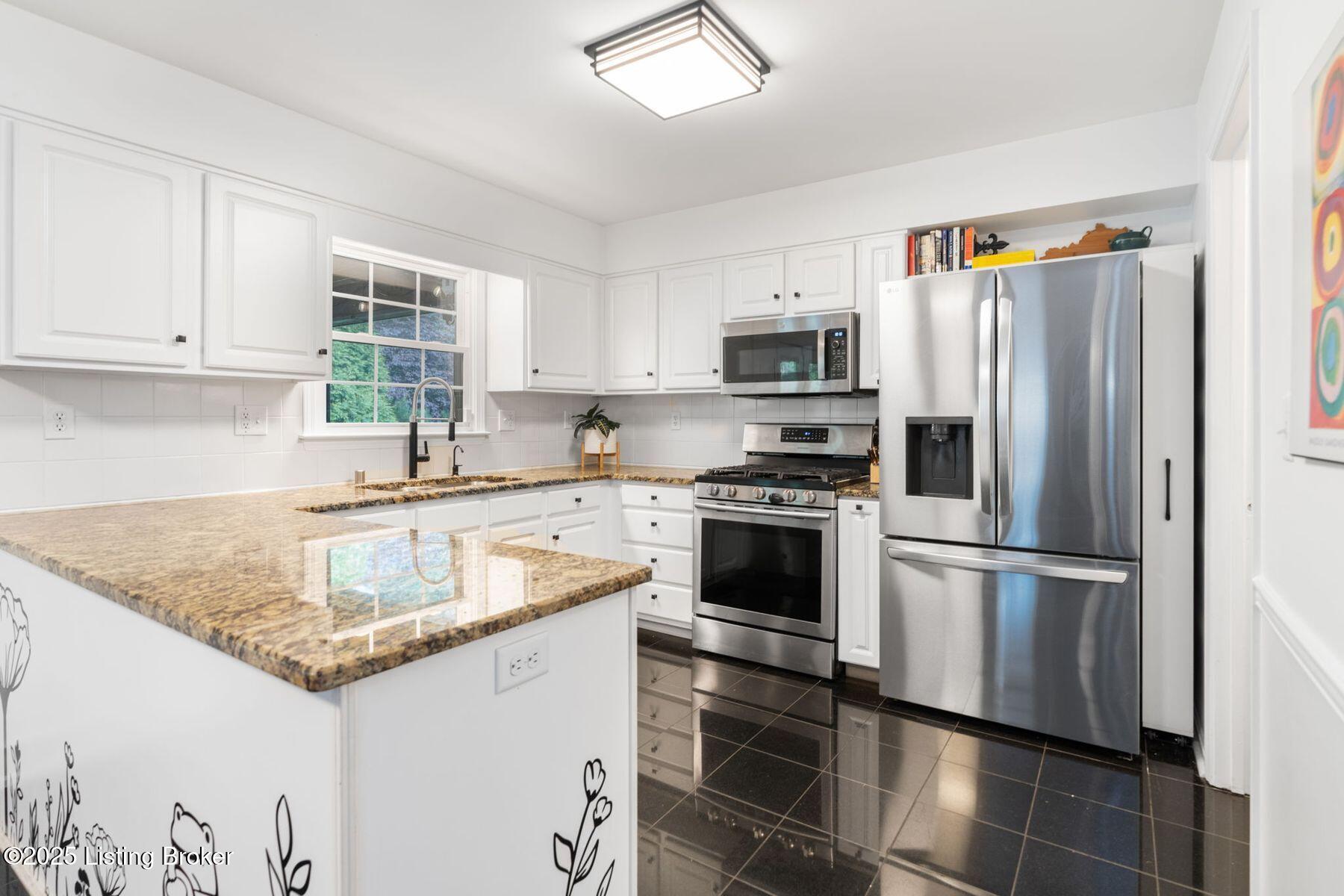 4002 Rock Bay Dr