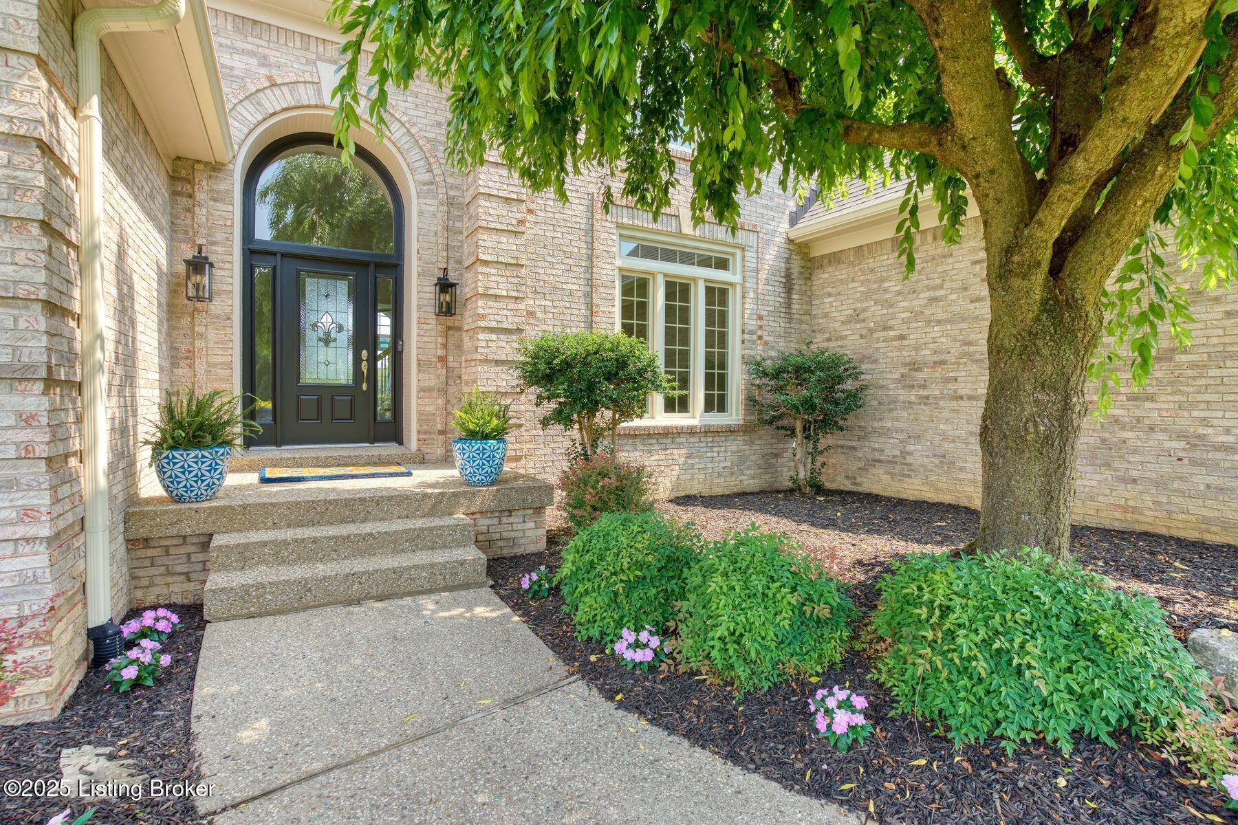 12717 Crestmoor Cir