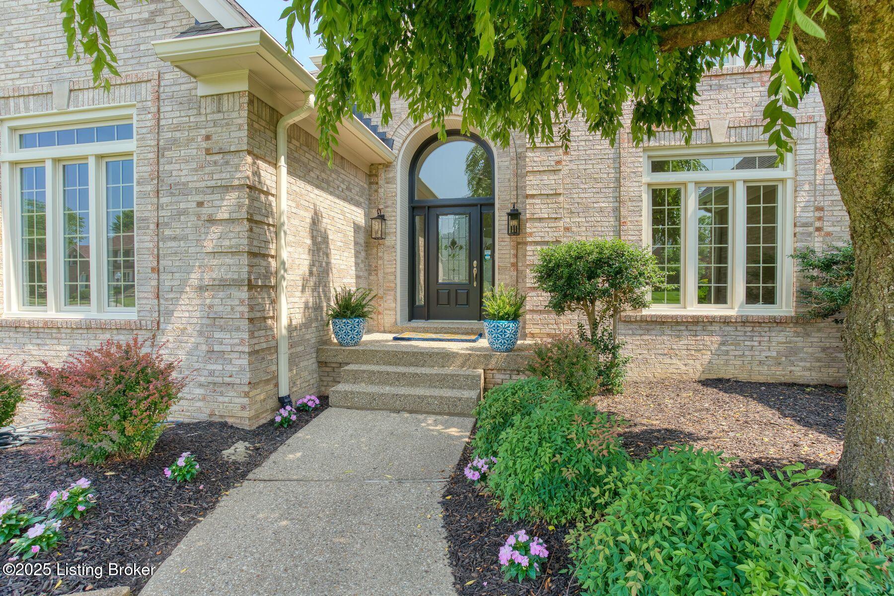 12717 Crestmoor Cir